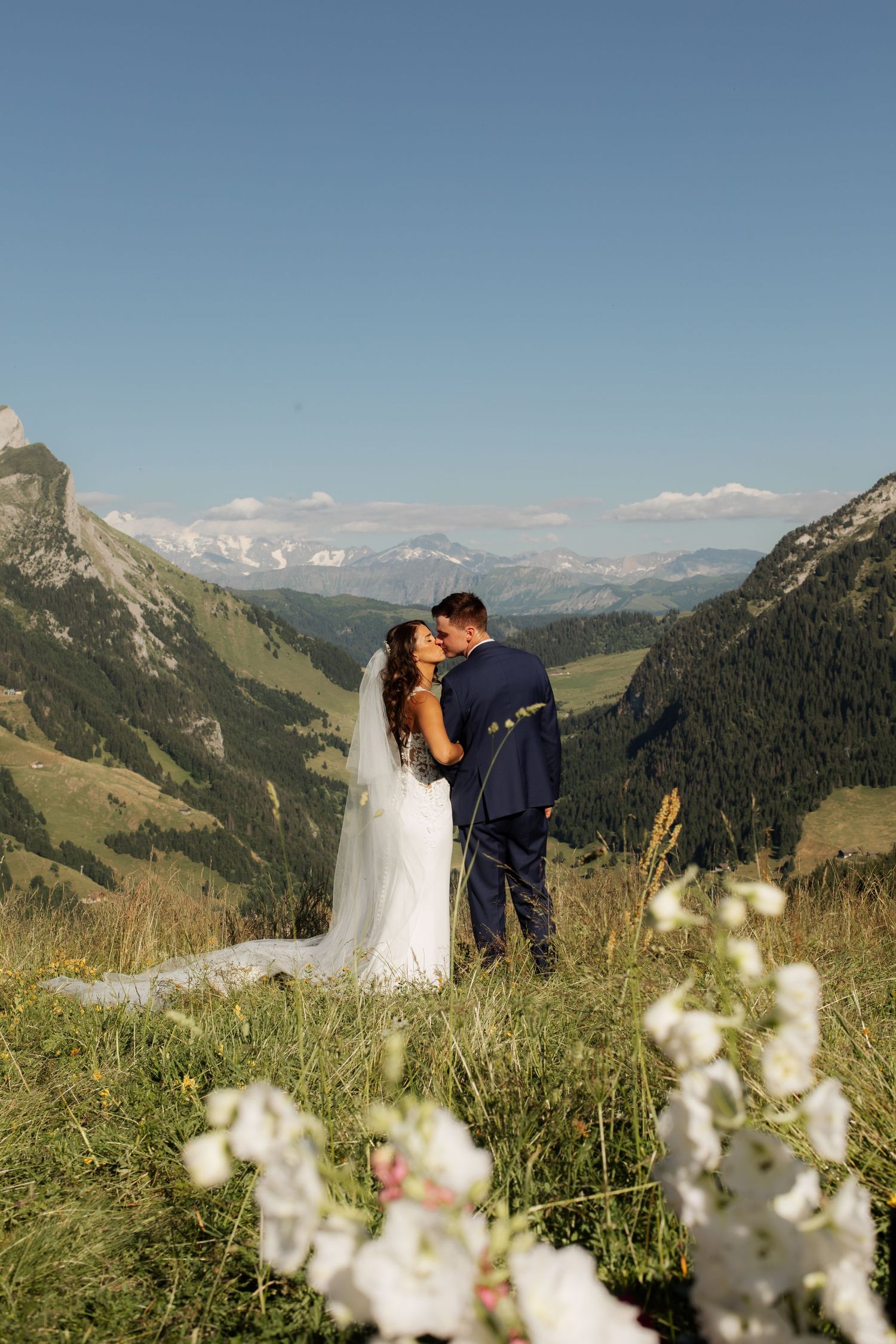 Morzine Wedding Photographer captures epic wedding photos in La Clusaz Wedding venue. French Mountain Wedding photographer. Outdoor Brides