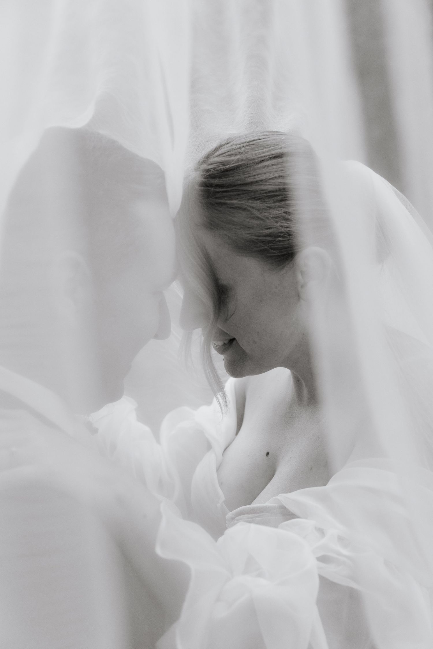 Morzine Wedding photographer captures fun wedding party and real emotions in Morzine Wedding Venue. Candid,timeless documentary style photos