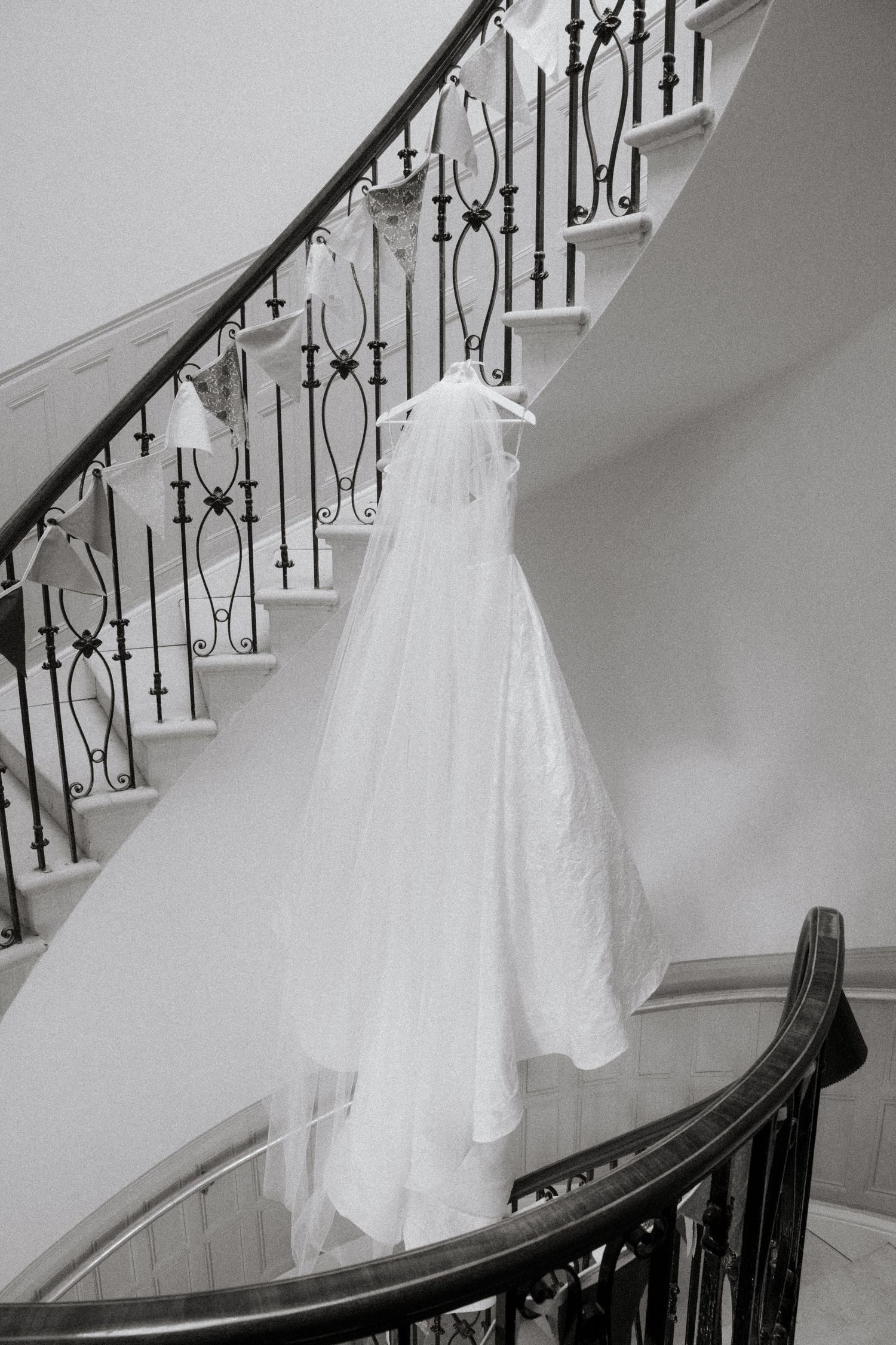 Candid Cotswold Wedding Photographer captures emotions at Gloucestershire Wedding Venue. Natural, candid and timeless photography, UKCandid