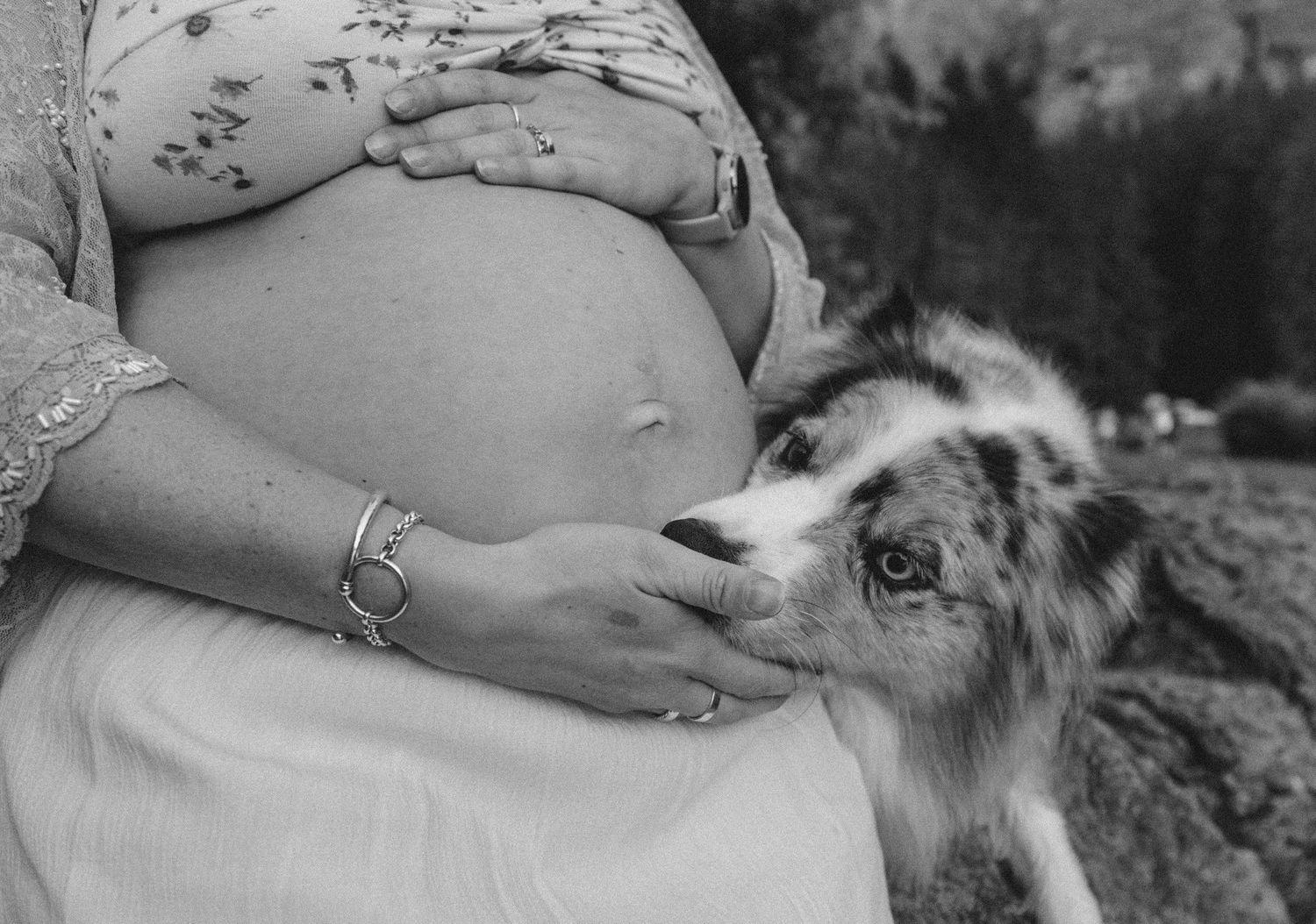 Maternity Photographer captures outdoor pregnancy photos. Maternity photography session captured by Morzine Photographer at Lac Montriond