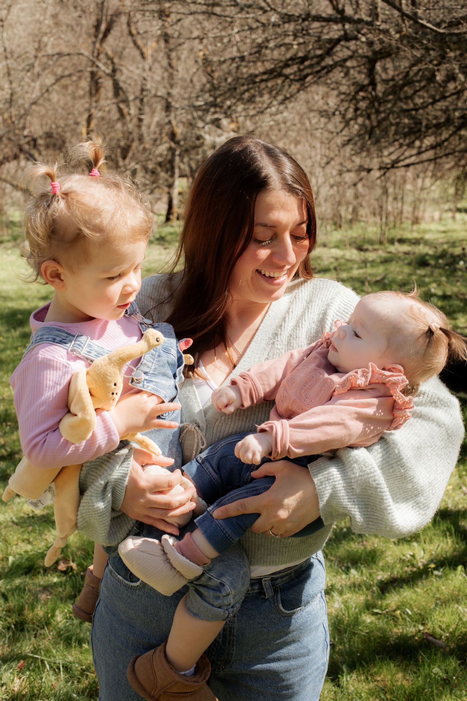 Family Photographer captures outdoor family photos. Family photography session captured by Morzine Photographer in Seytroux
