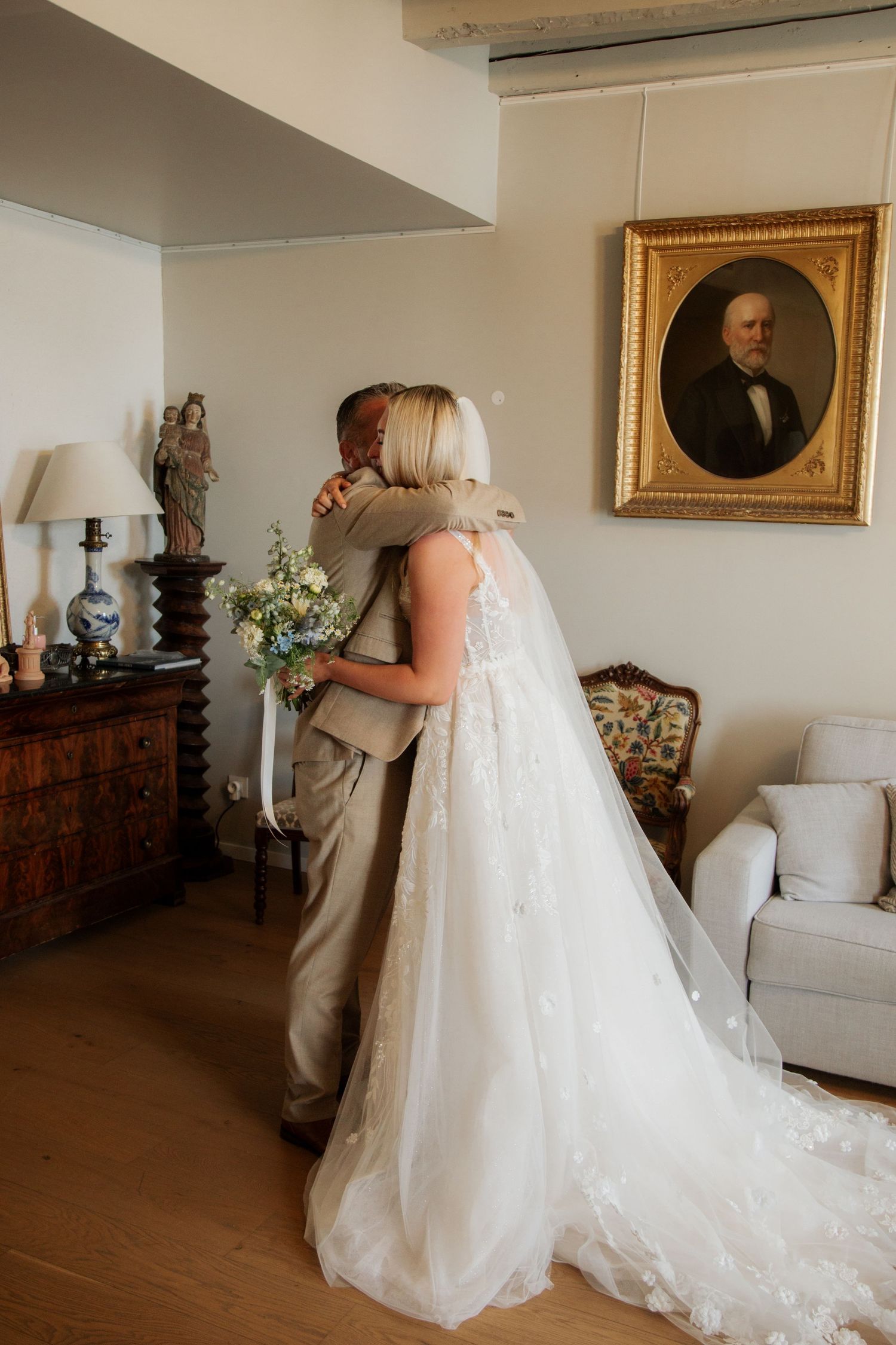 Annecy Wedding photographer captures adventure wedding and real emotion on Lake Annecy in France. Candid & timeless documentary style.
