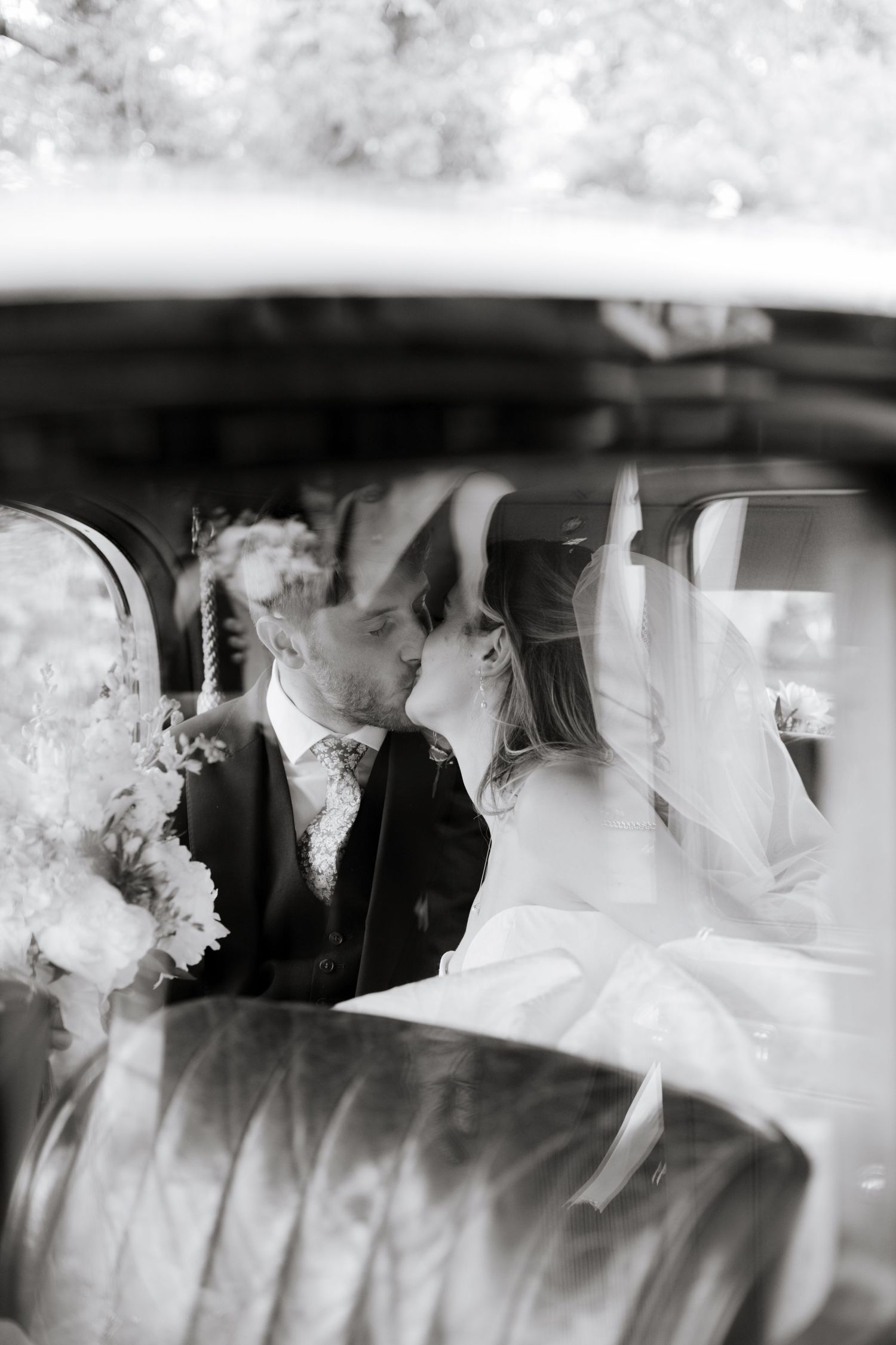 Candid Cotswold Wedding Photographer captures family at Gloucestershire Wedding Venue. Natural, candid and timeless photography, English