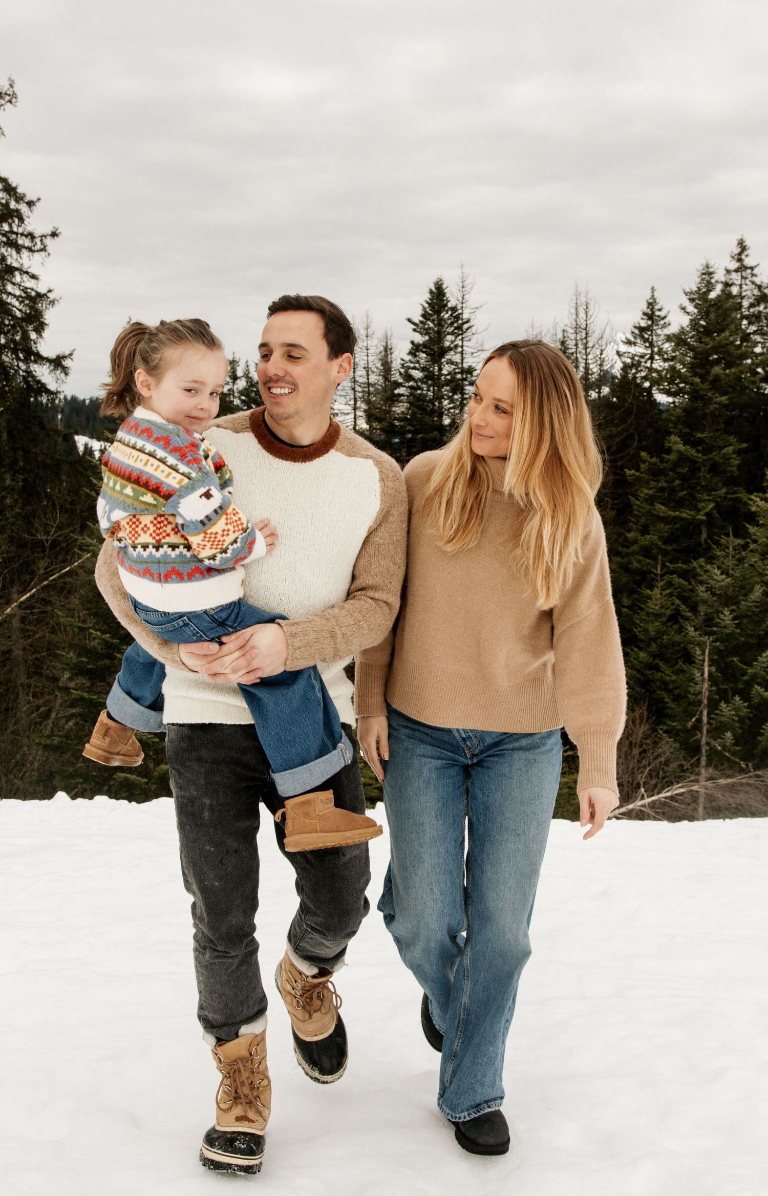 Family photography in morzine. Natural style family photographer based in Morzine. Family photography session in Les Gets and Morzine.