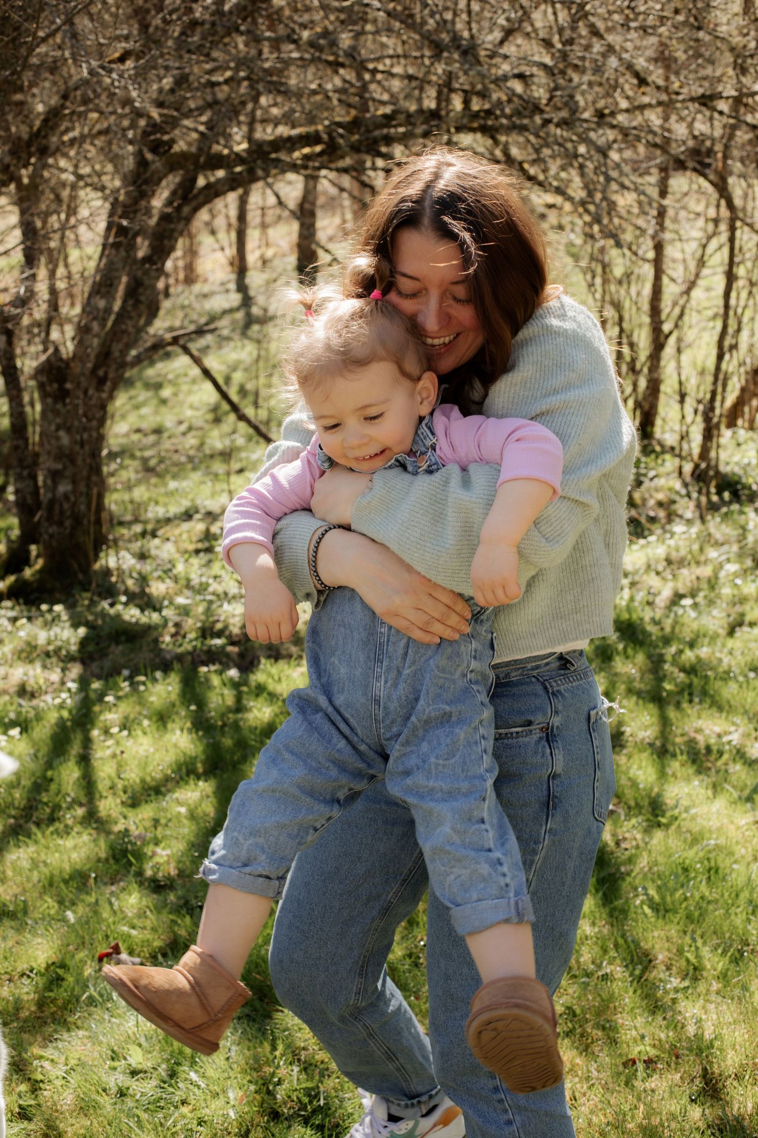 Family Photographer captures outdoor family photos. Family photography session captured by Morzine Photographer in St Jean D'Aulps