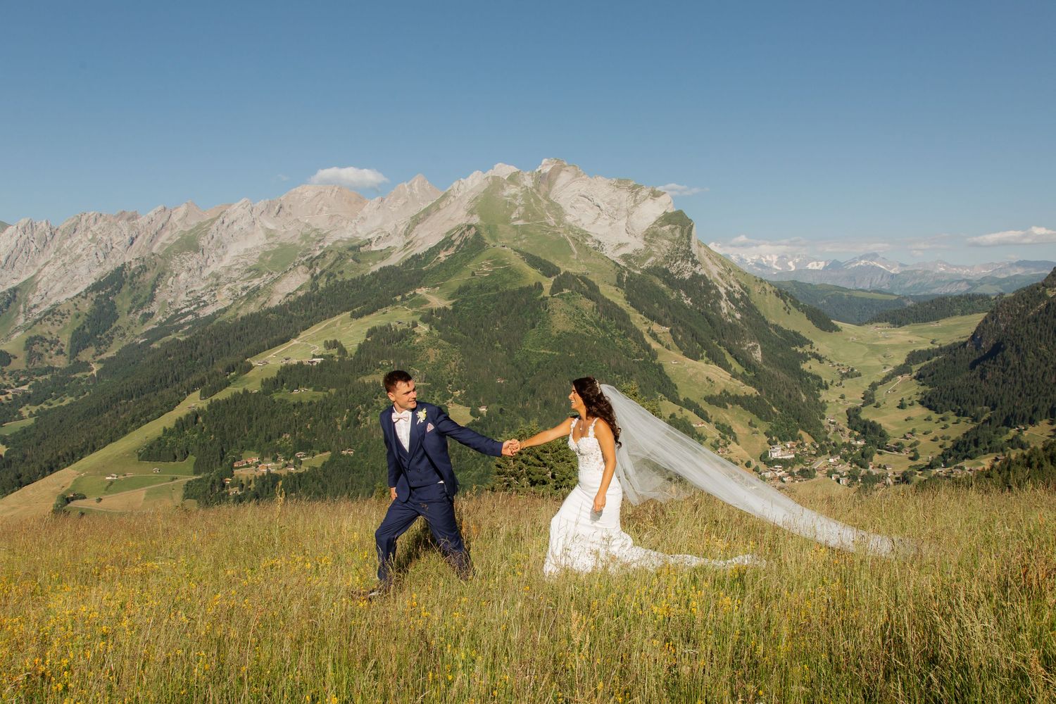 Morzine Wedding Photographer captures epic wedding photos in La Clusaz Wedding venue. French Mountain Wedding photographer. Outdoor Brides