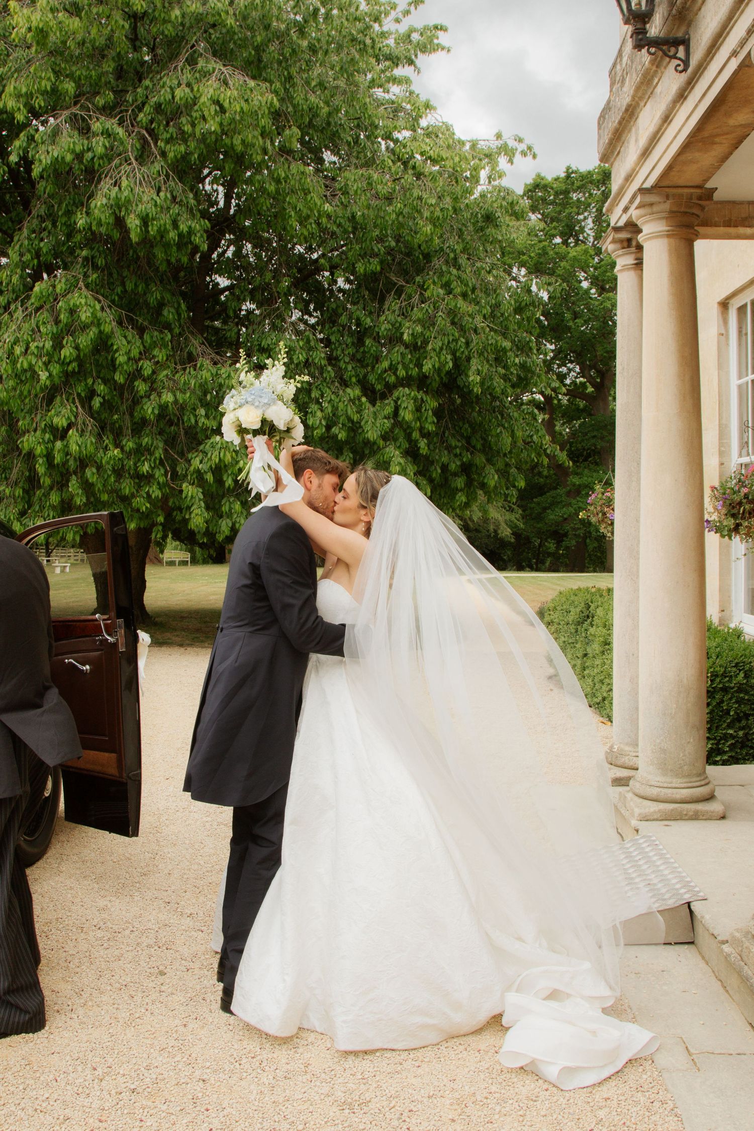 Cotswold Wedding Photographer captures candid ceremony photos at cotswold Wedding venue. Natural,honest & authentic storytelling.Cirencester