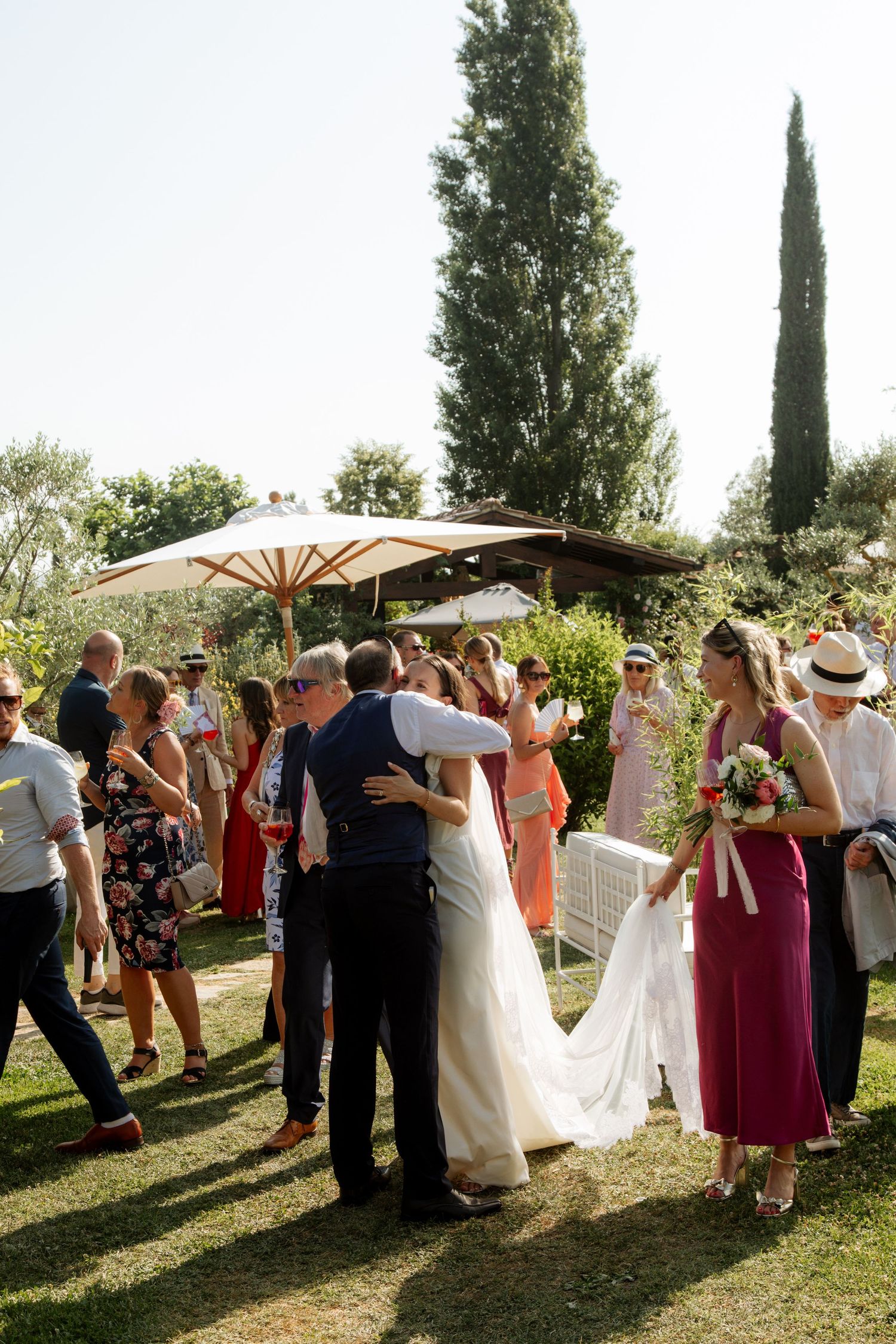 European Wedding Photographer captures wedding photos at a Tuscany Wedding venue. Italian wedding photographer, Timeless and candid photos.