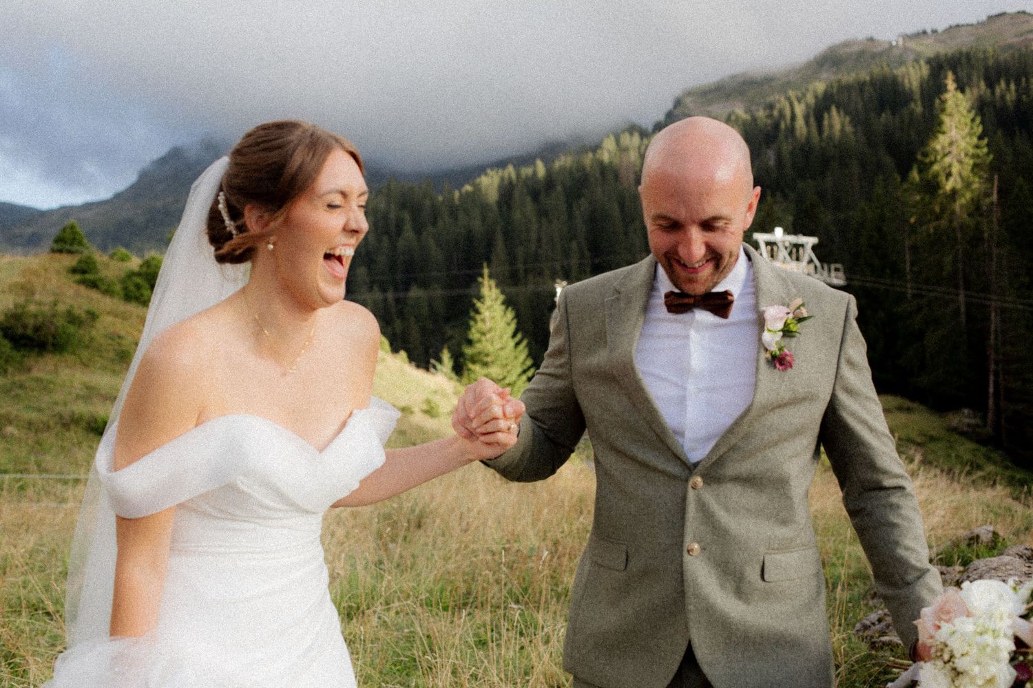 Candid and natural wedding photo at an outdoor wedding in the French Alps. Captured by European Wedding photographer VTL PHOTO in Morzine