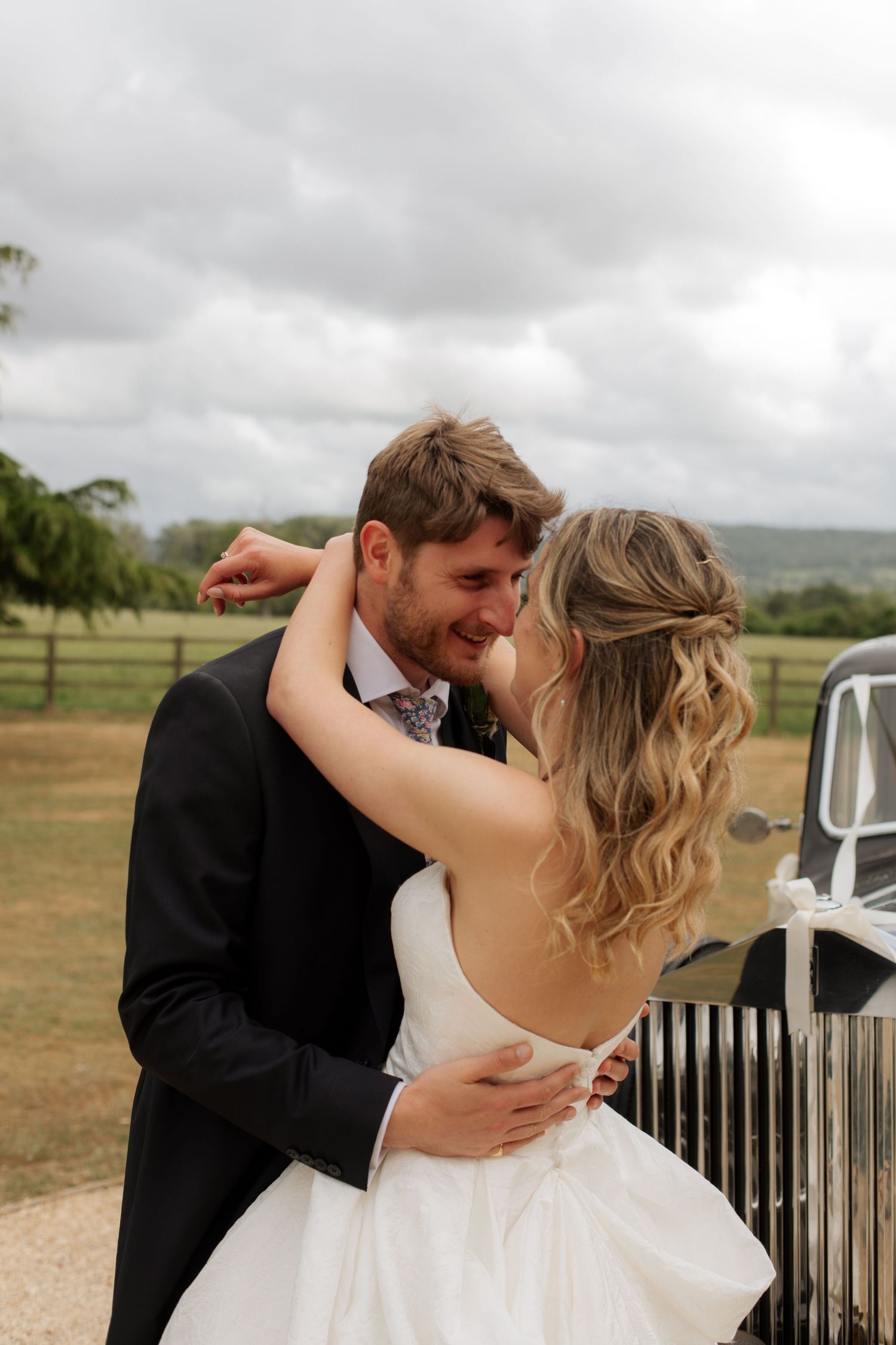 Documentary Style Cotswold Wedding Photographer captures wedding photos Gloucestershire Wedding Venue. Natural, candid wedding photography.