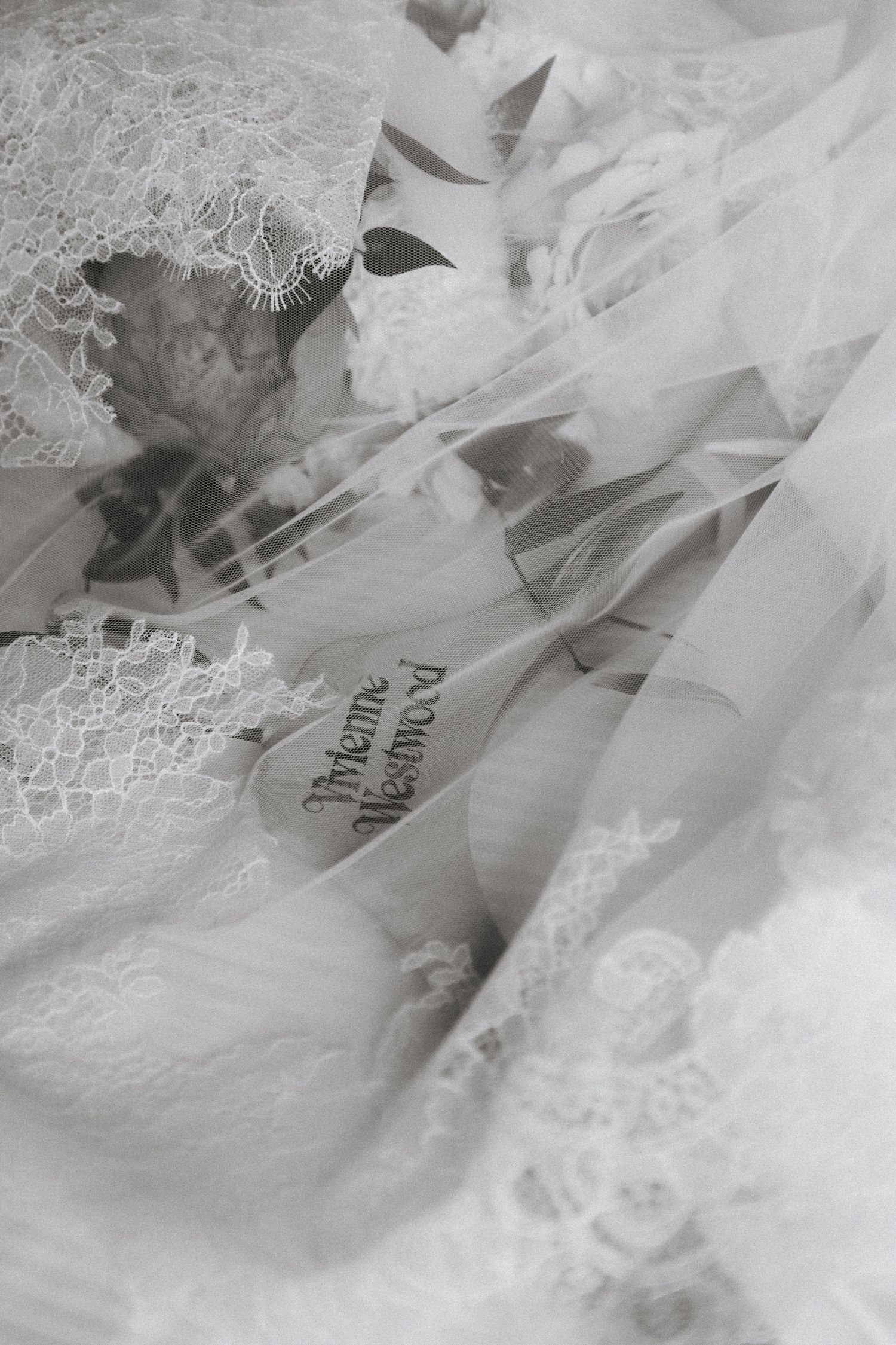 Italian Wedding photos in Assisi captured by destination wedding photographer, candid, natural style. Documentary style wedding photography.