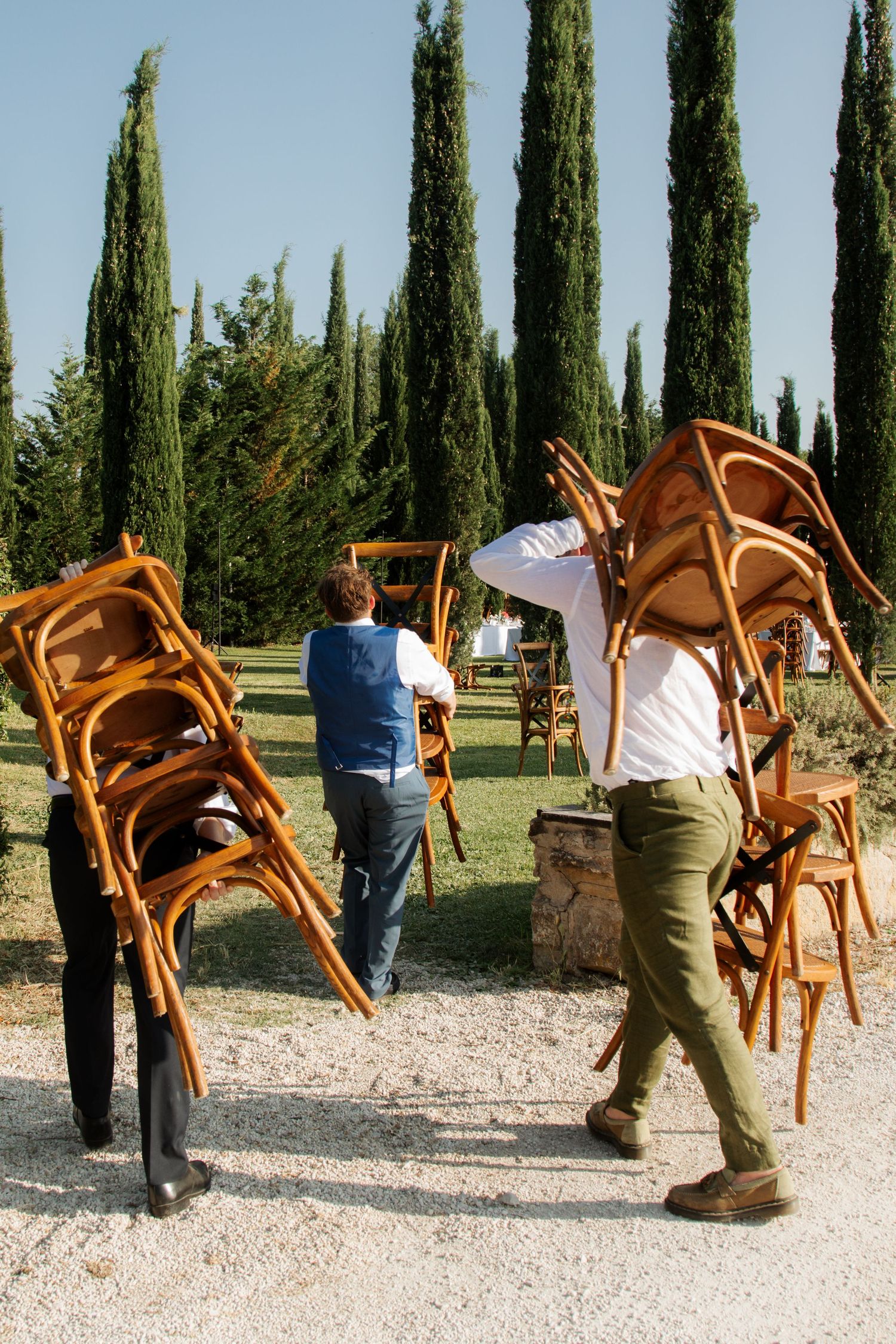 European Wedding Photographer captures wedding photos at a Tuscany Wedding venue. Italian wedding photographer, Timeless and candid photos.
