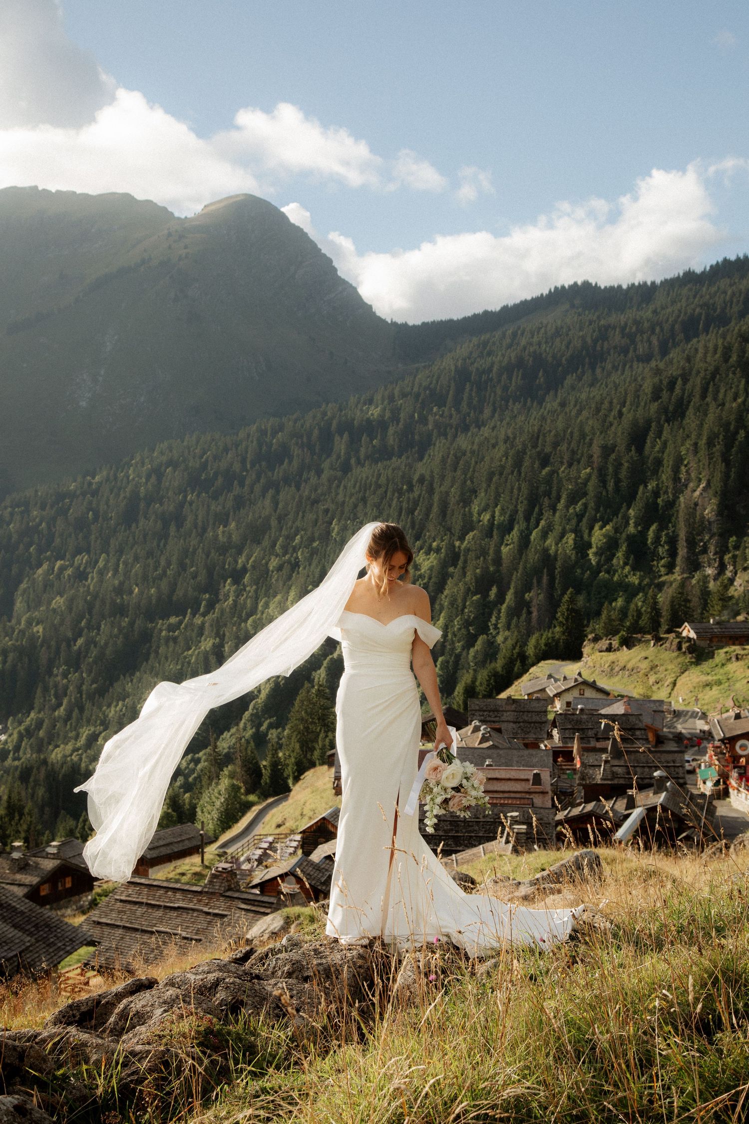 Candid and natural wedding photo at an outdoor wedding in the French Alps. Captured by European Wedding photographer VTL PHOTO in Morzine