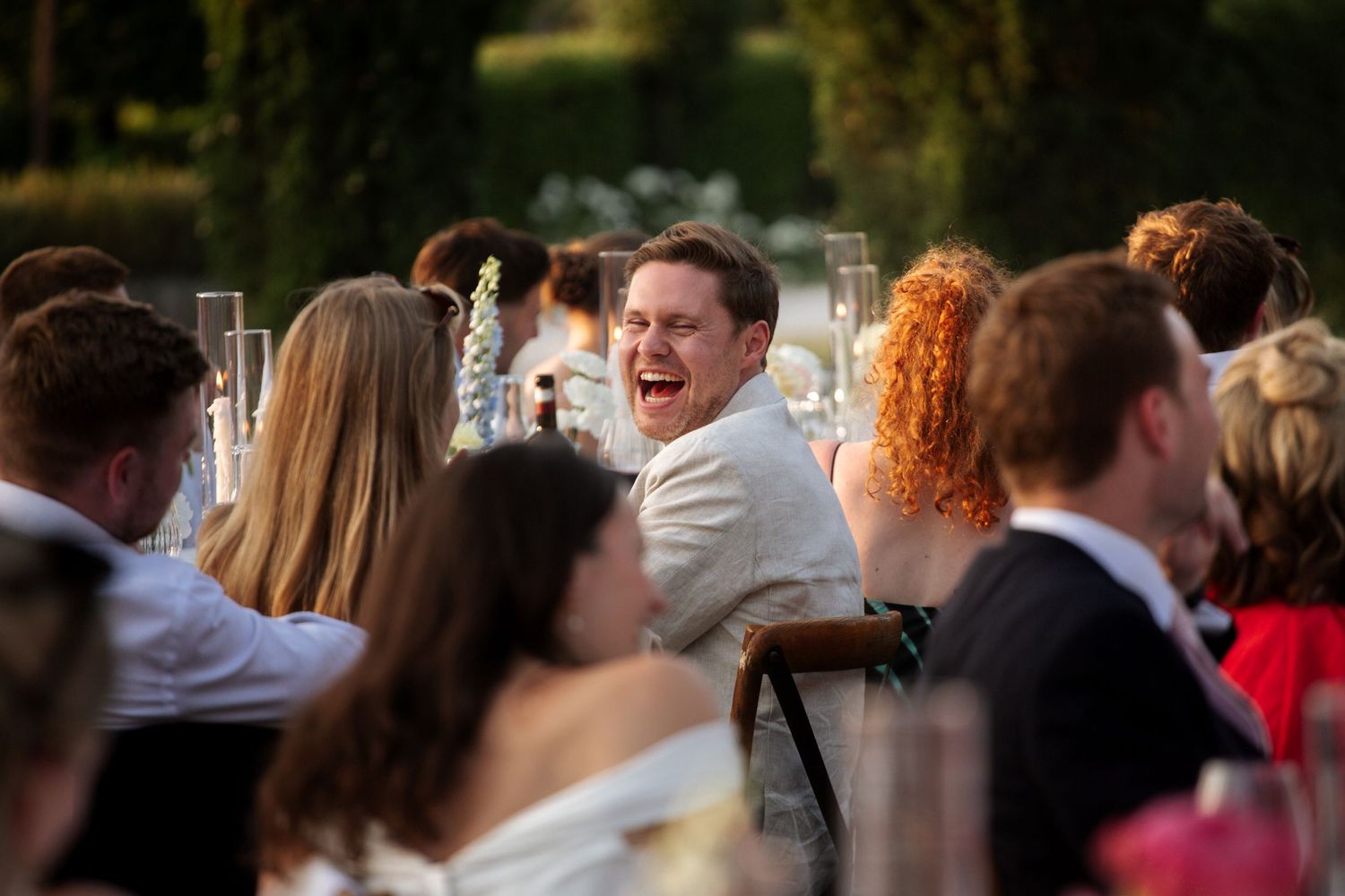 European Wedding Photographer captures wedding photos at a Tuscany Wedding venue. Italian wedding photographer, Timeless and candid photos.
