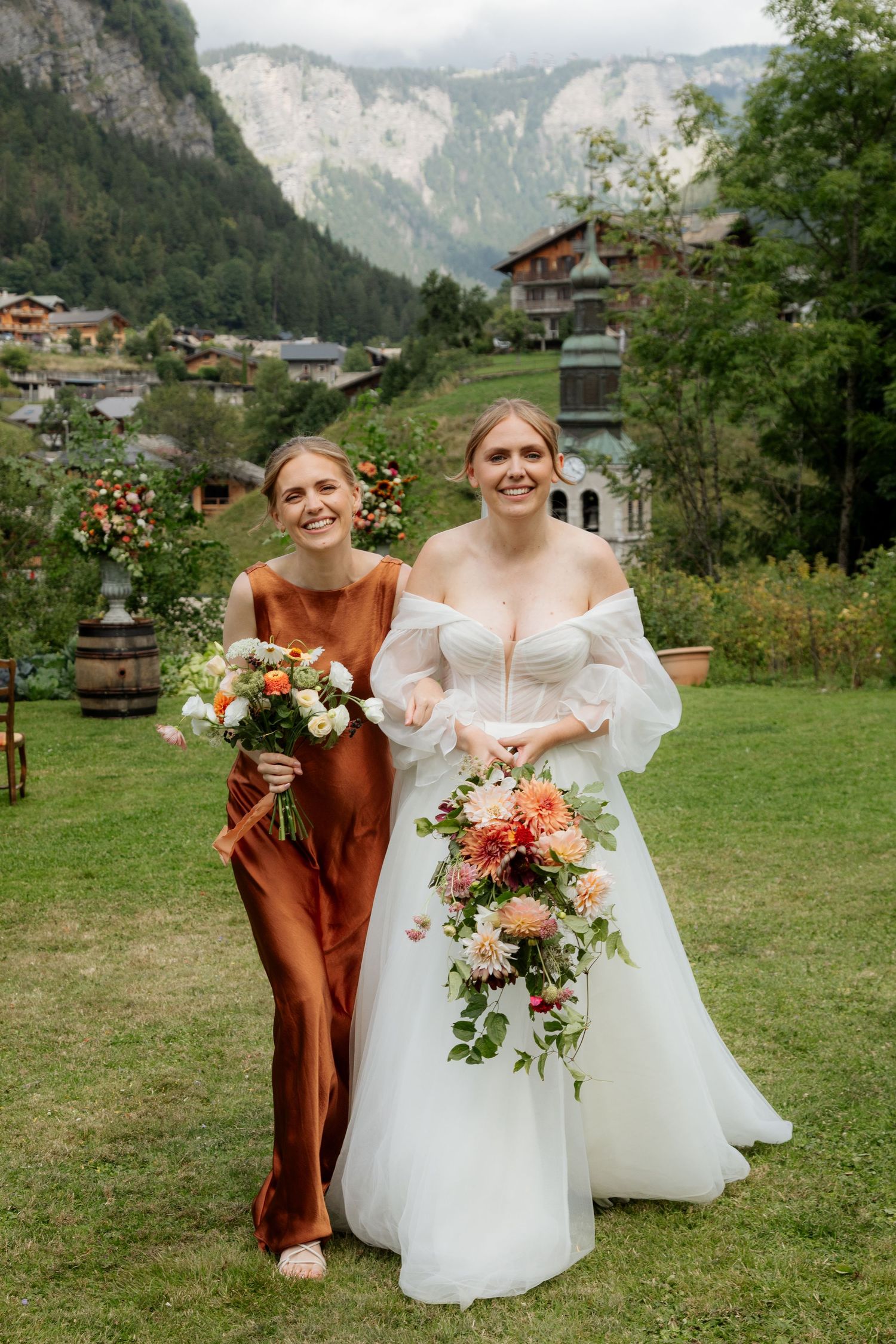 Morzine Wedding photographer captures couples photos and real emotions in Morzine Wedding Venue. Candid,timeless documentary style photos