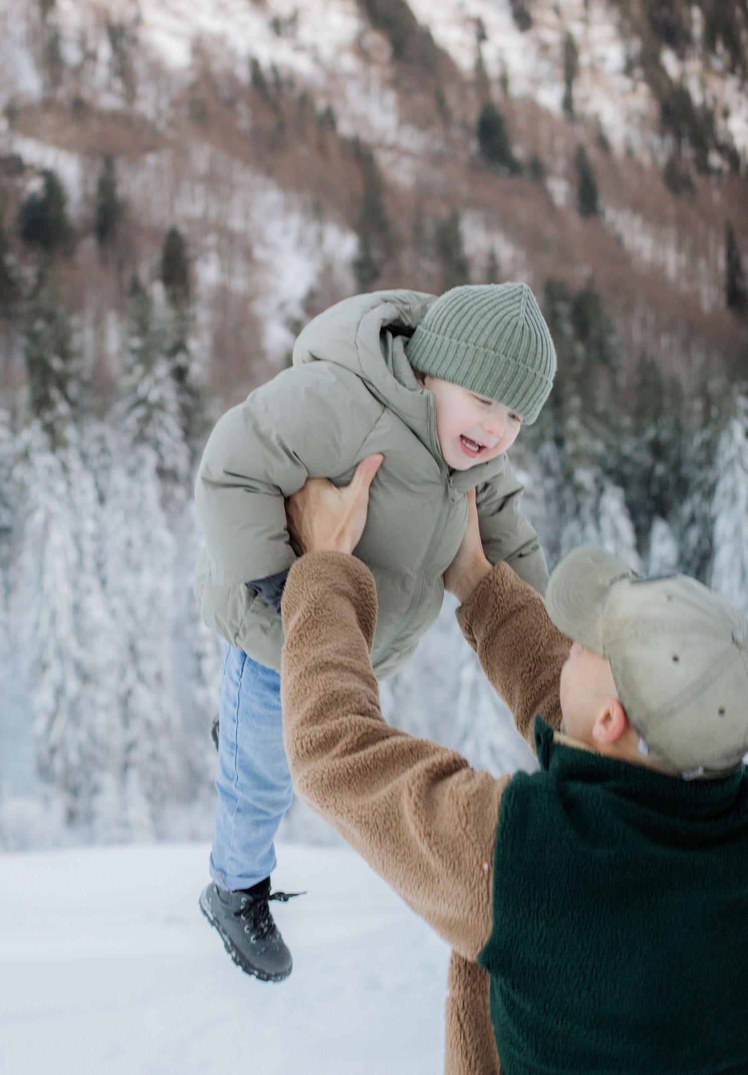 Family Photographer captures outdoor family photos. Family photography session captured by Morzine family Photographer at Lac Montriond