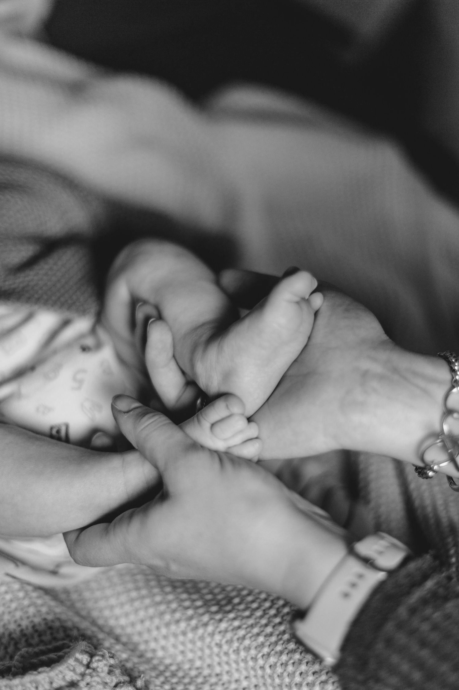 Newborn Photographer captures maternity photos of mother and baby. Newborn photography session captured by Morzine newborn Photographer
