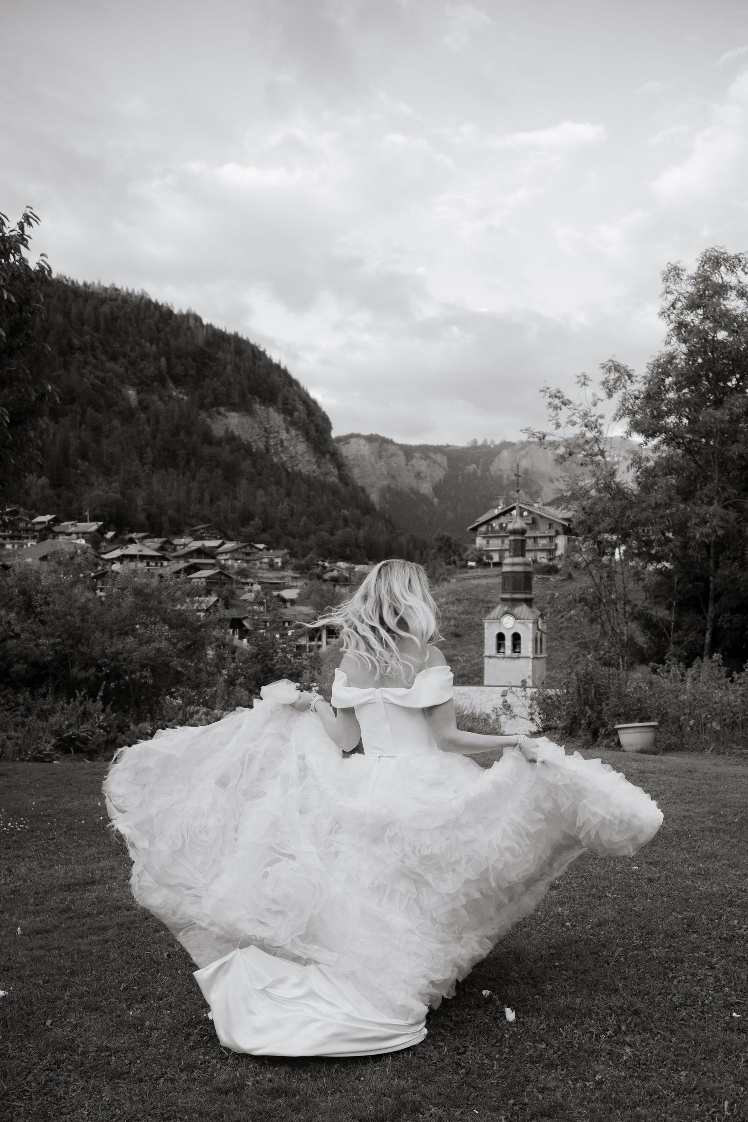 Documentary style Wedding Photographer captures wedding photos at Morzine Wedding venue. Natural, timeless and candid wedding photography.