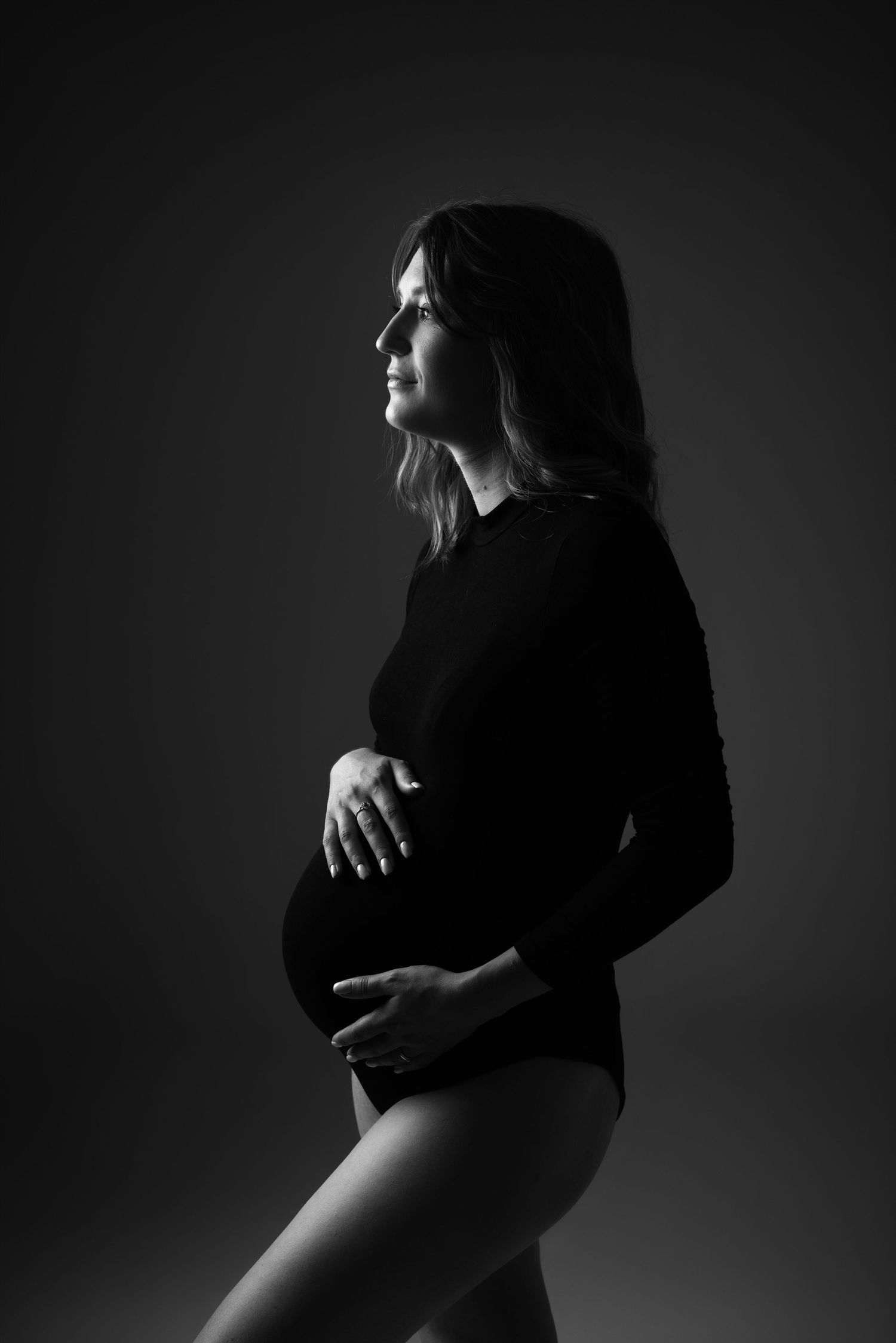 Photographe grossesse, naissance, famille. Studio situé à Chavanoz, en Nord-Isère, proche de Lyon et de Bourgoin-Jallieu