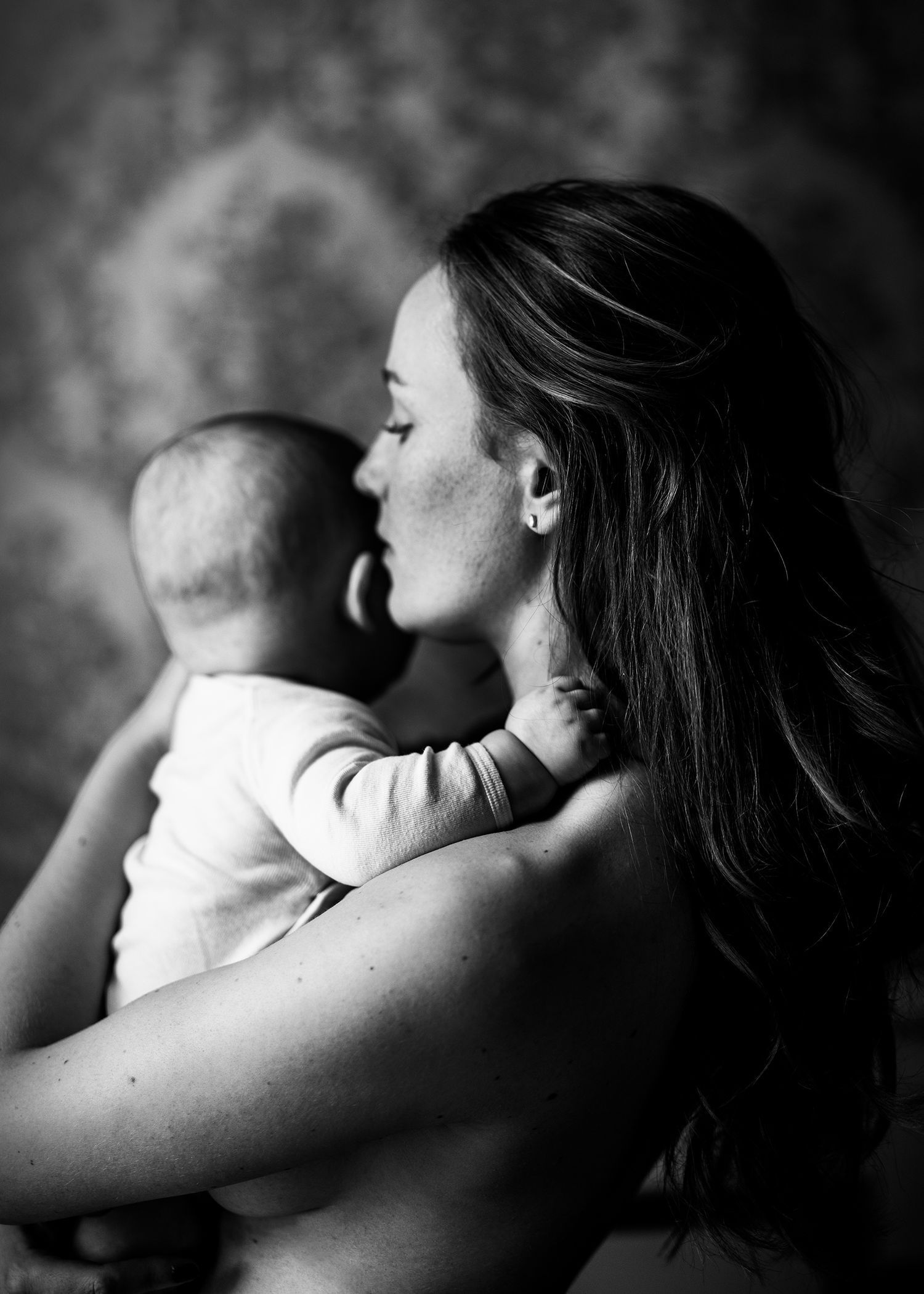 Prachtige Vrouw Met Onberispelijke Luxe Make Up En Levendige Kleuren Die  Straalt Van Gezondheid En Elegantie Foto En afbeelding gratis te downloaden  - Pngtree, image size:1500x2100