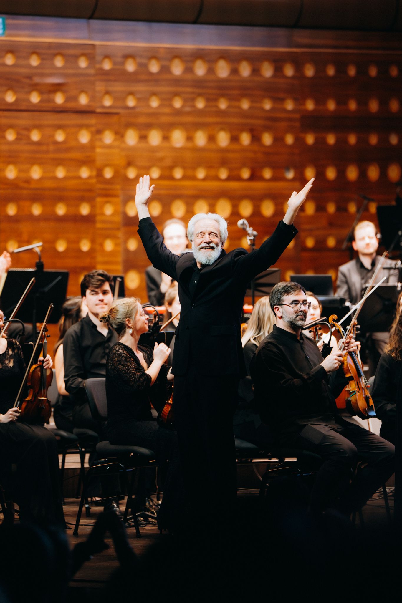 muzikale uitvoering theater fotografie Bradamedia publiek interactie concertfotografie