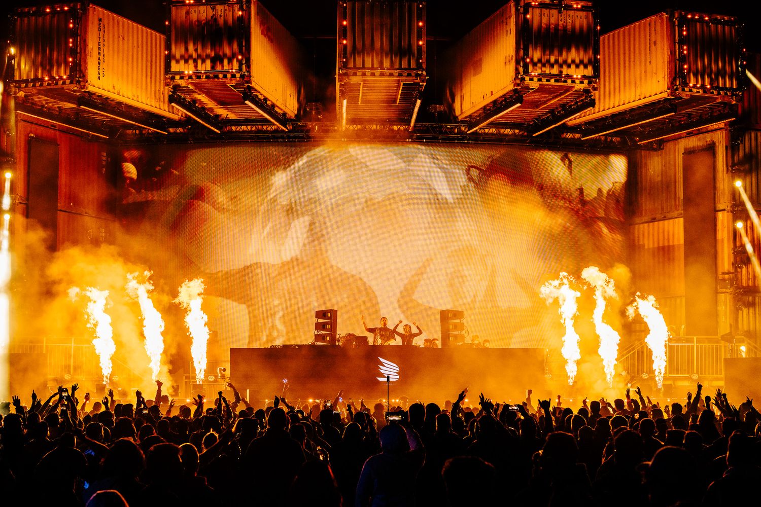 festival experience dance crowd Bradamedia eventfotografie visual effects