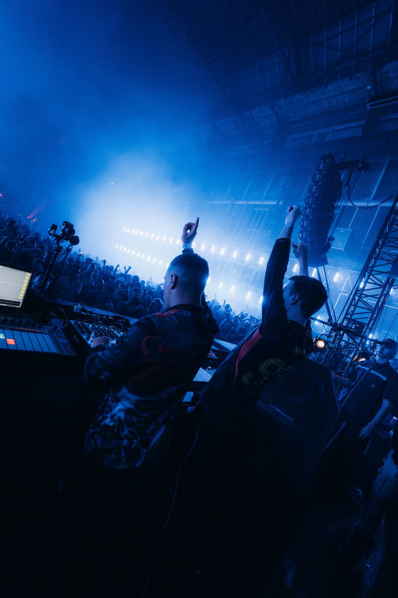 nightlife rave techno house bradamedia dgtl amsterdam