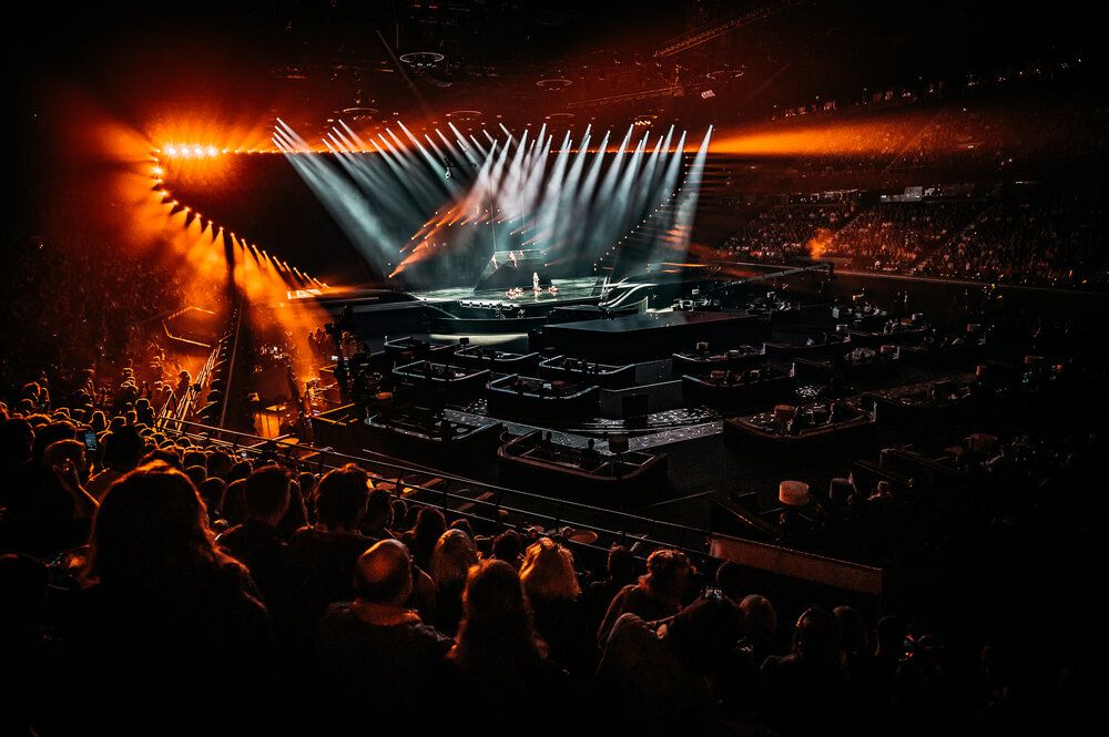 Bradamedia eventregistratie evenementensfeer podiumdesign muziekevenement liveoptreden