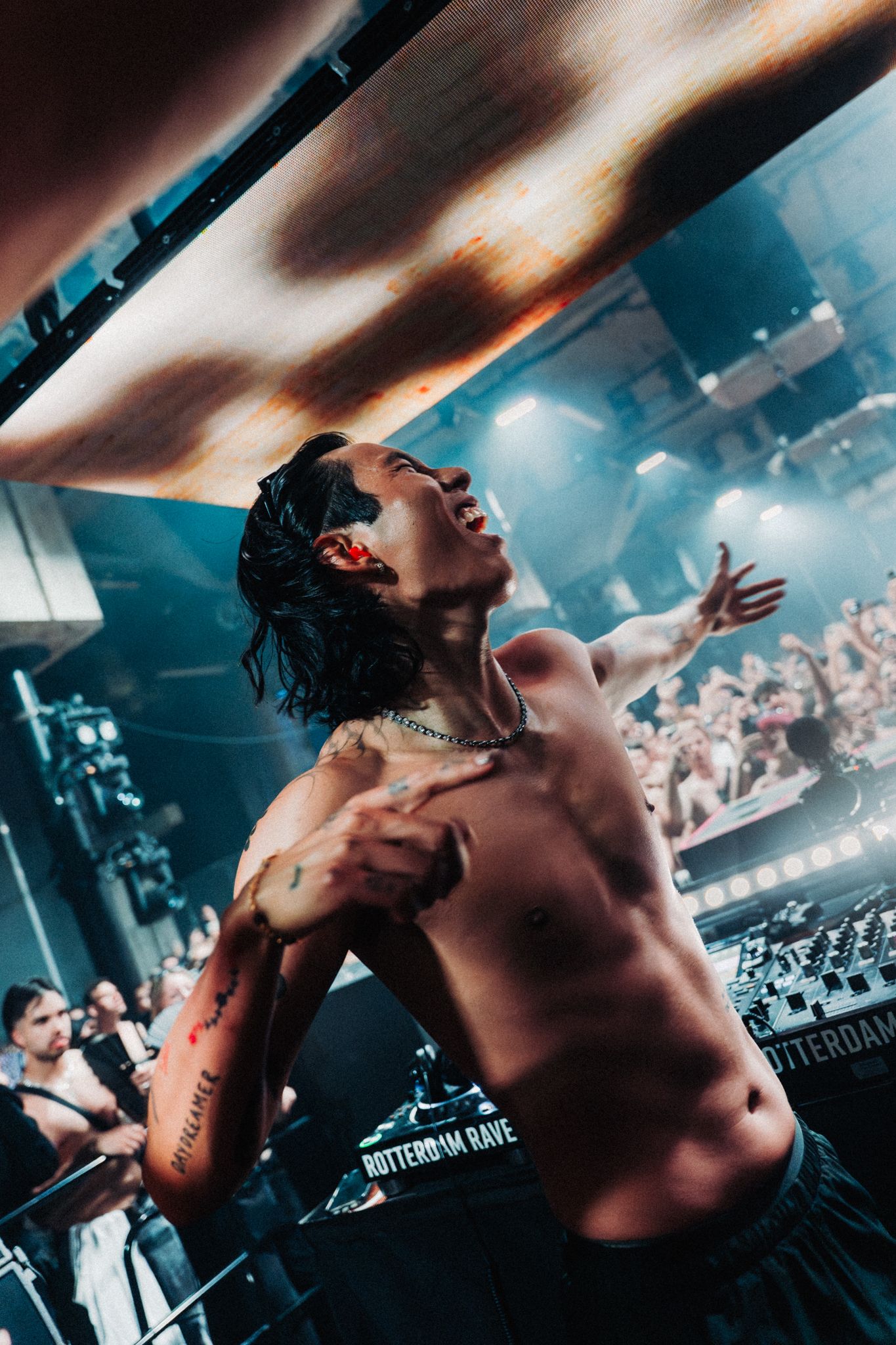 strobo festival atmosphere Bradamedia dance event nightlife photography