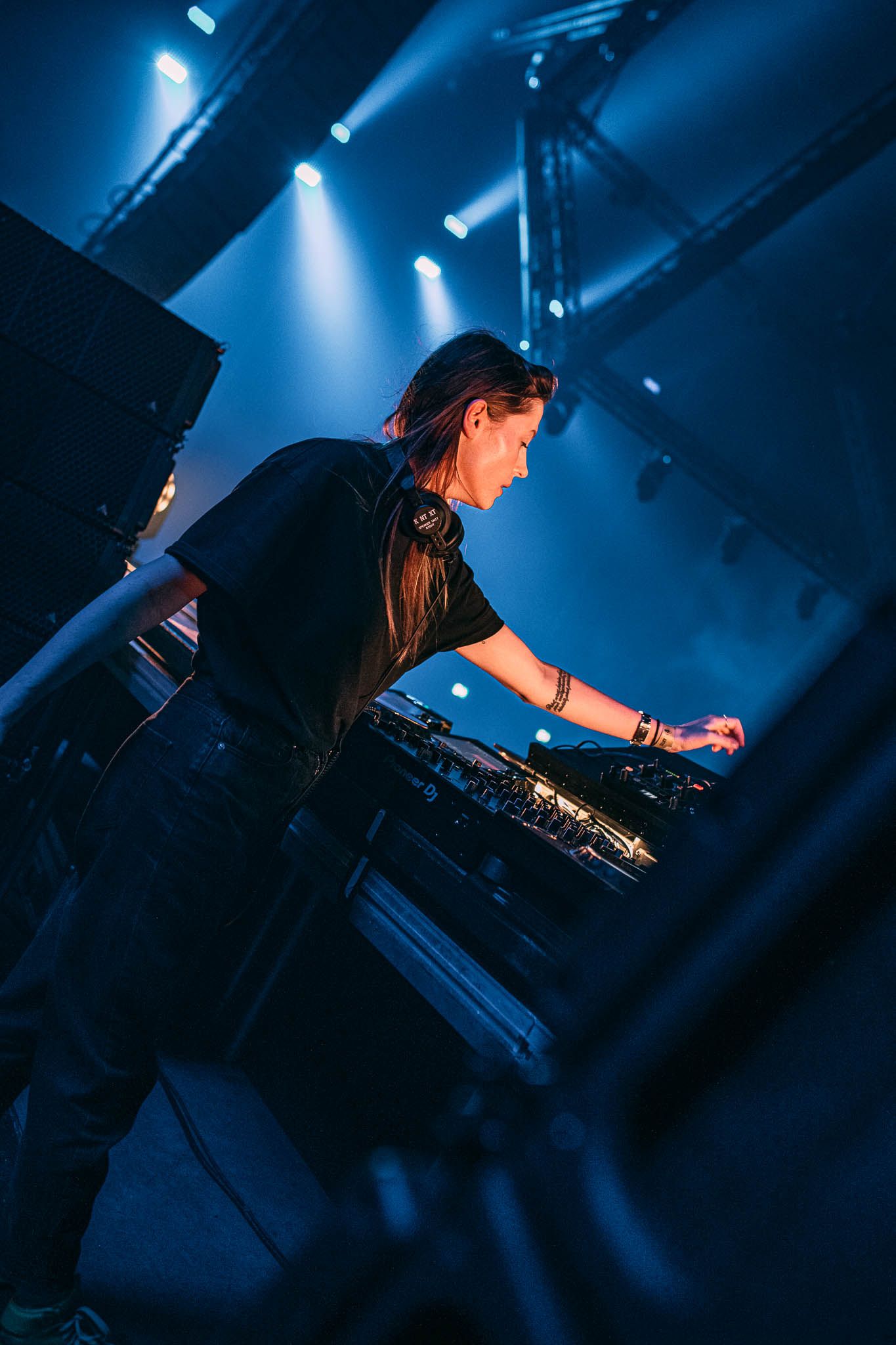 Bradamedia creative nightshots rave sfeer bezoekersmoment minimal techno