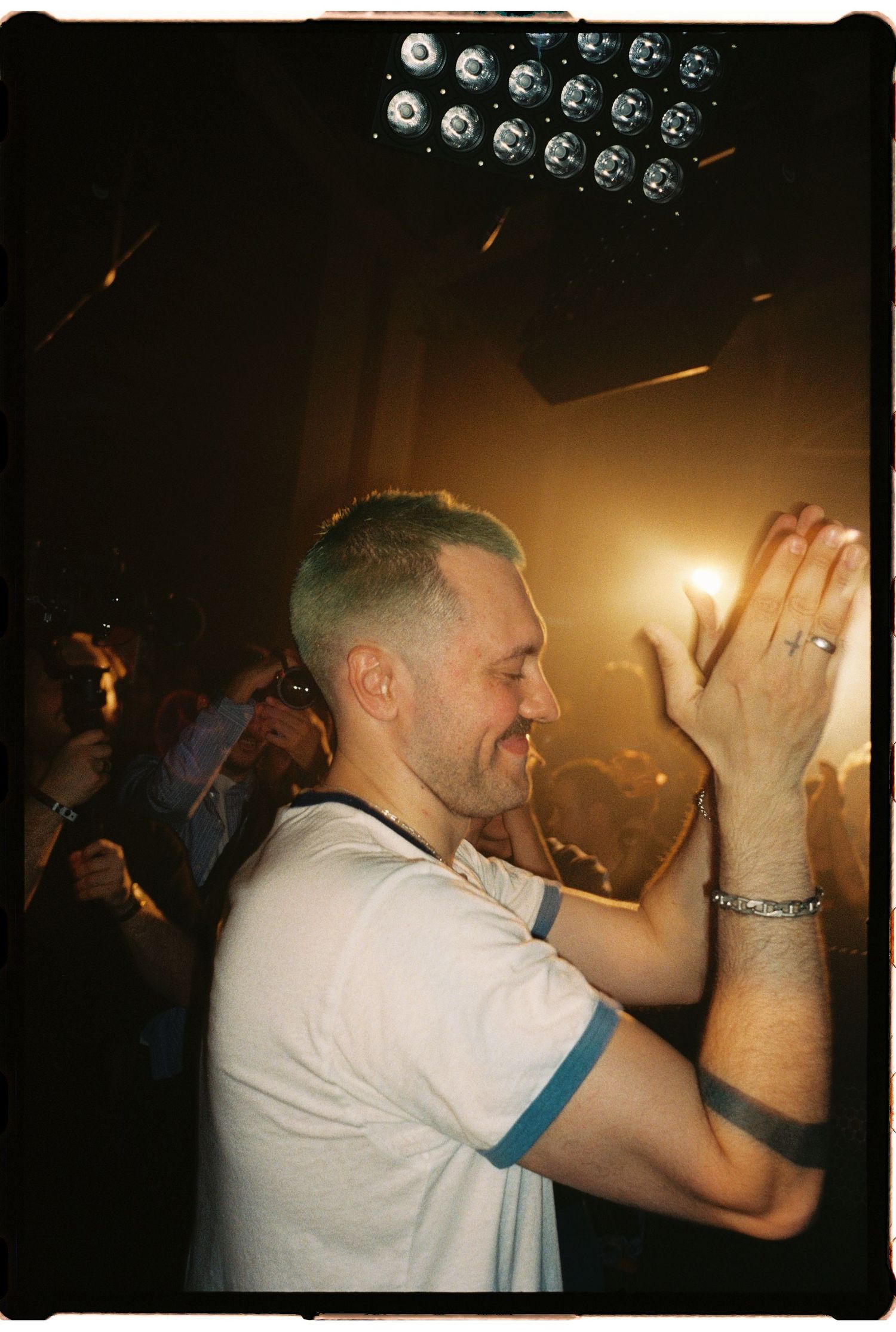 dance crowd electronic music Bradamedia festival ambiance high-energy set