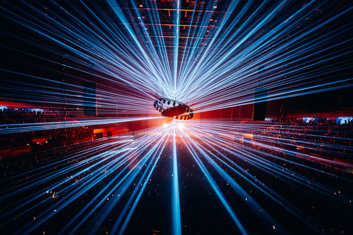 Bradamedia dj booth nightlife fotografie rave sfeer techno community