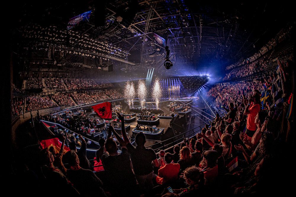 Bradamedia eurovisie rotterdam live entertainment showfotografie podiumverlichting artiestenfotografie