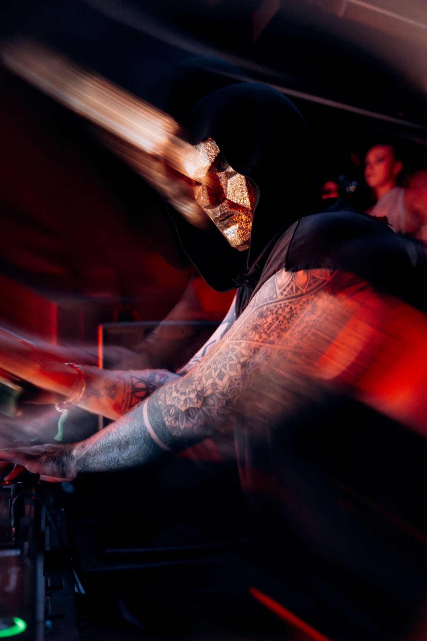 rave techno bradamedia nightlife rotterdam