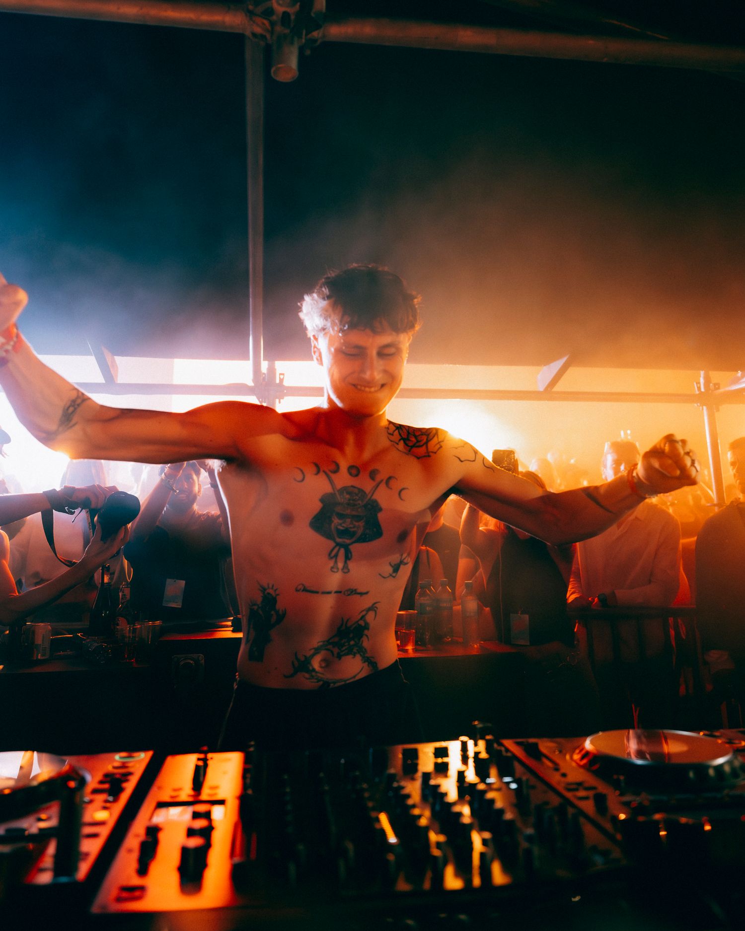 festival content performance visuals Bradamedia crowd energy immersive lighting fantasm