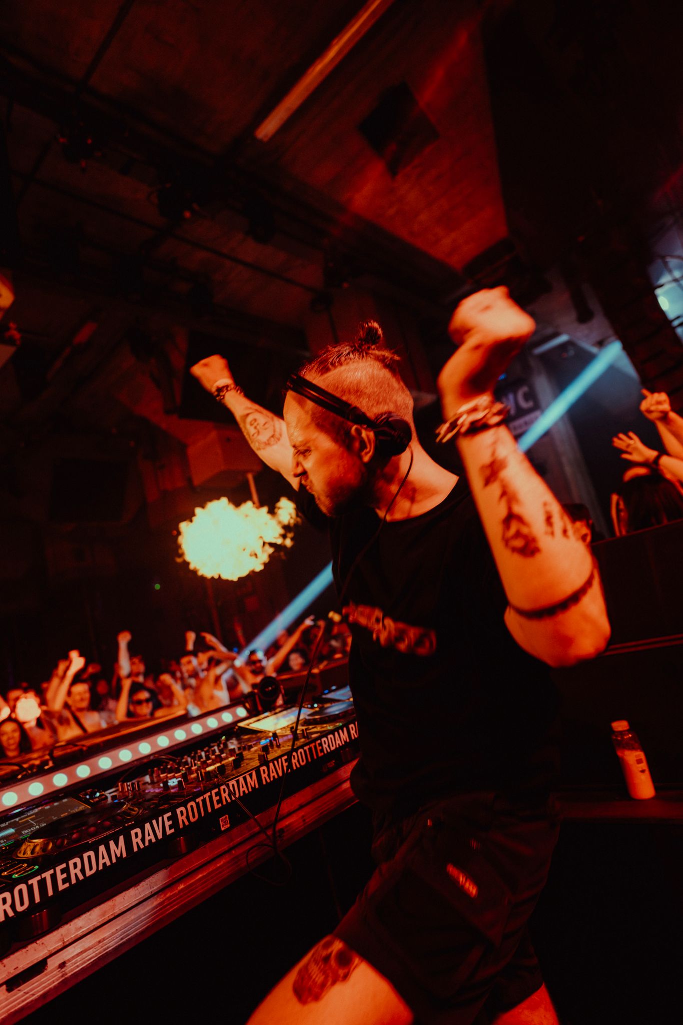 stroboscoop visuals creative festivalshots Bradamedia industrial vibe techno community