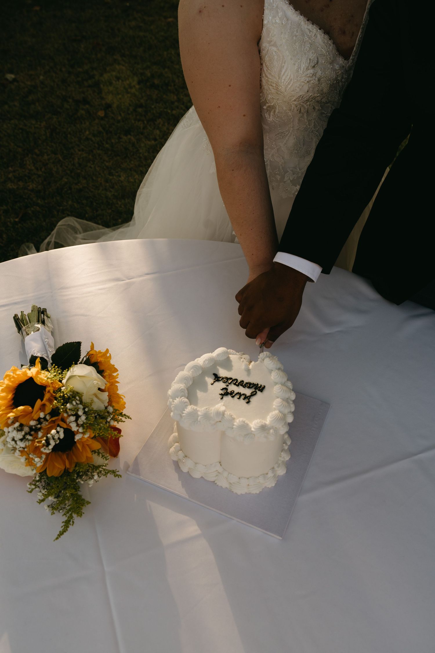 A wedding cake cutting sequence shows hands holding a knife to slice into a white tiered cake with sunflower decorations.