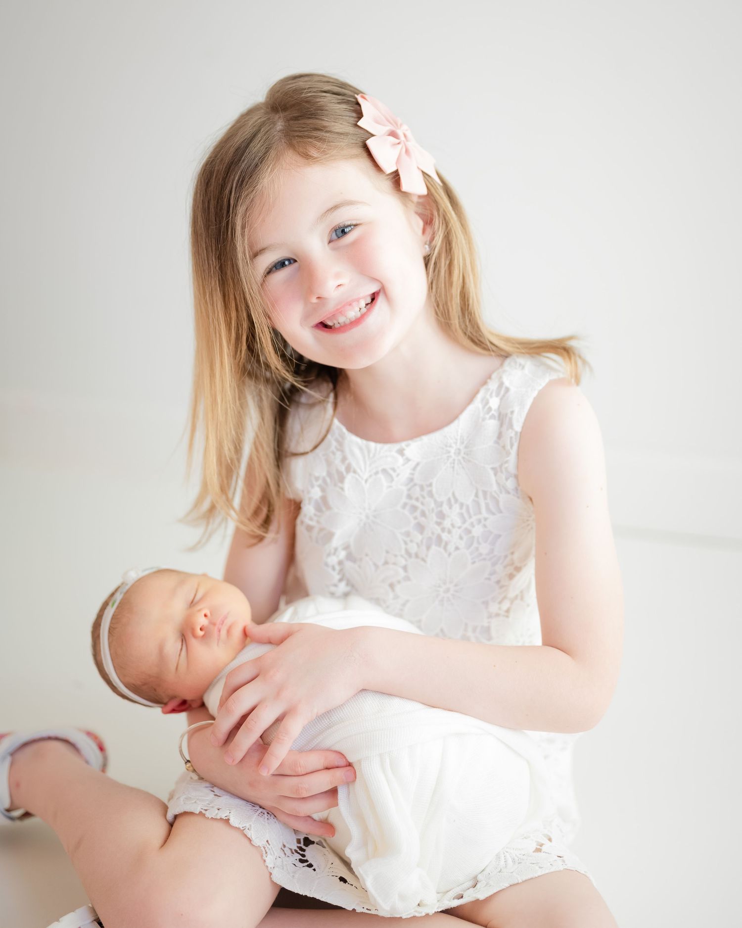 MWP works with you to craft timeless, cozy newborn portraits — soft, heartfelt images that celebrate your baby’s first days.