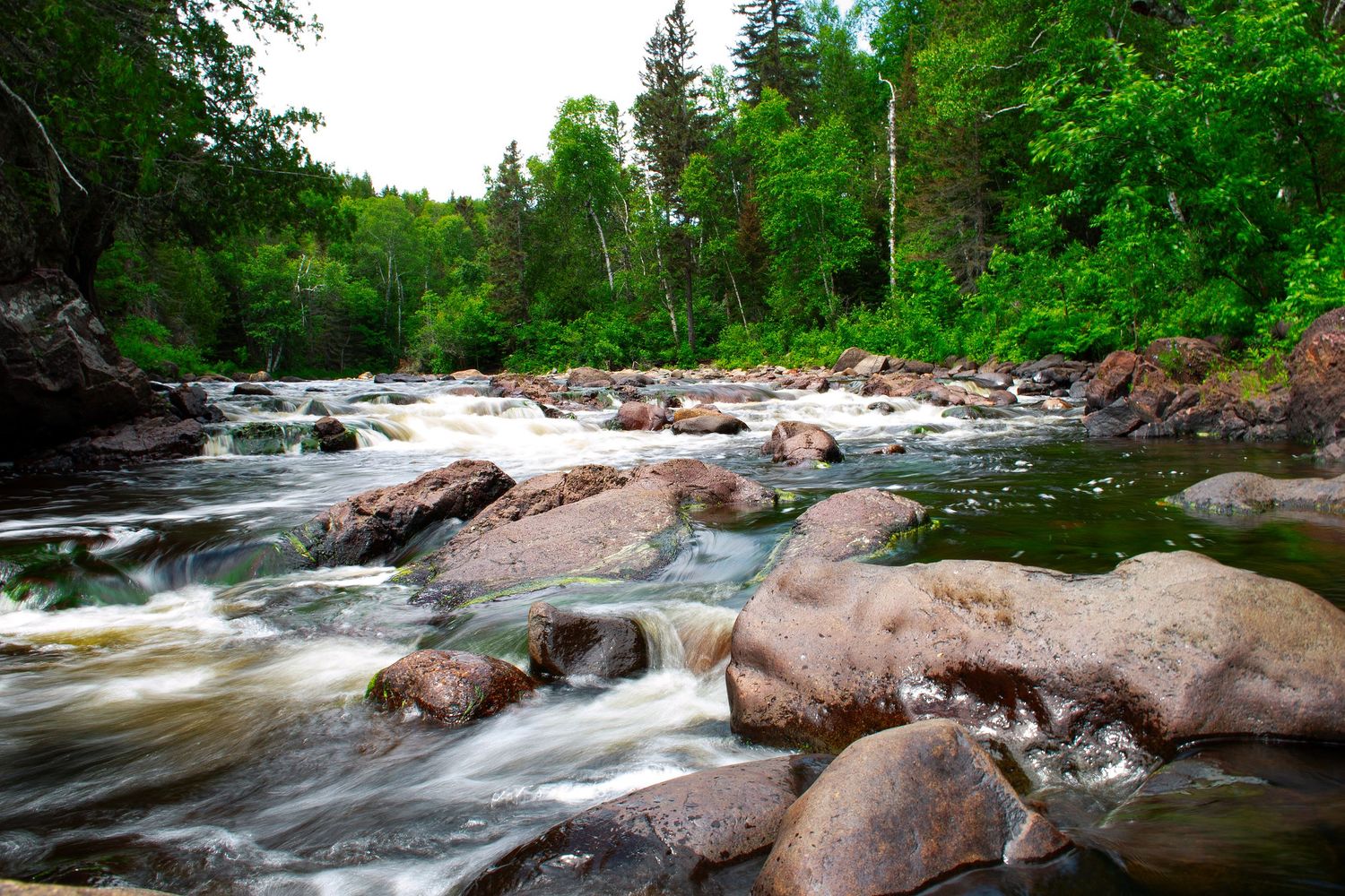 Photo of a river flowing.