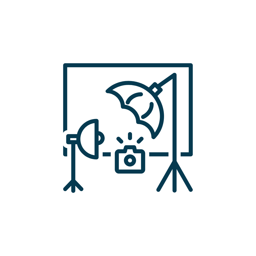 Line icon of photography equipment including umbrella light and camera.