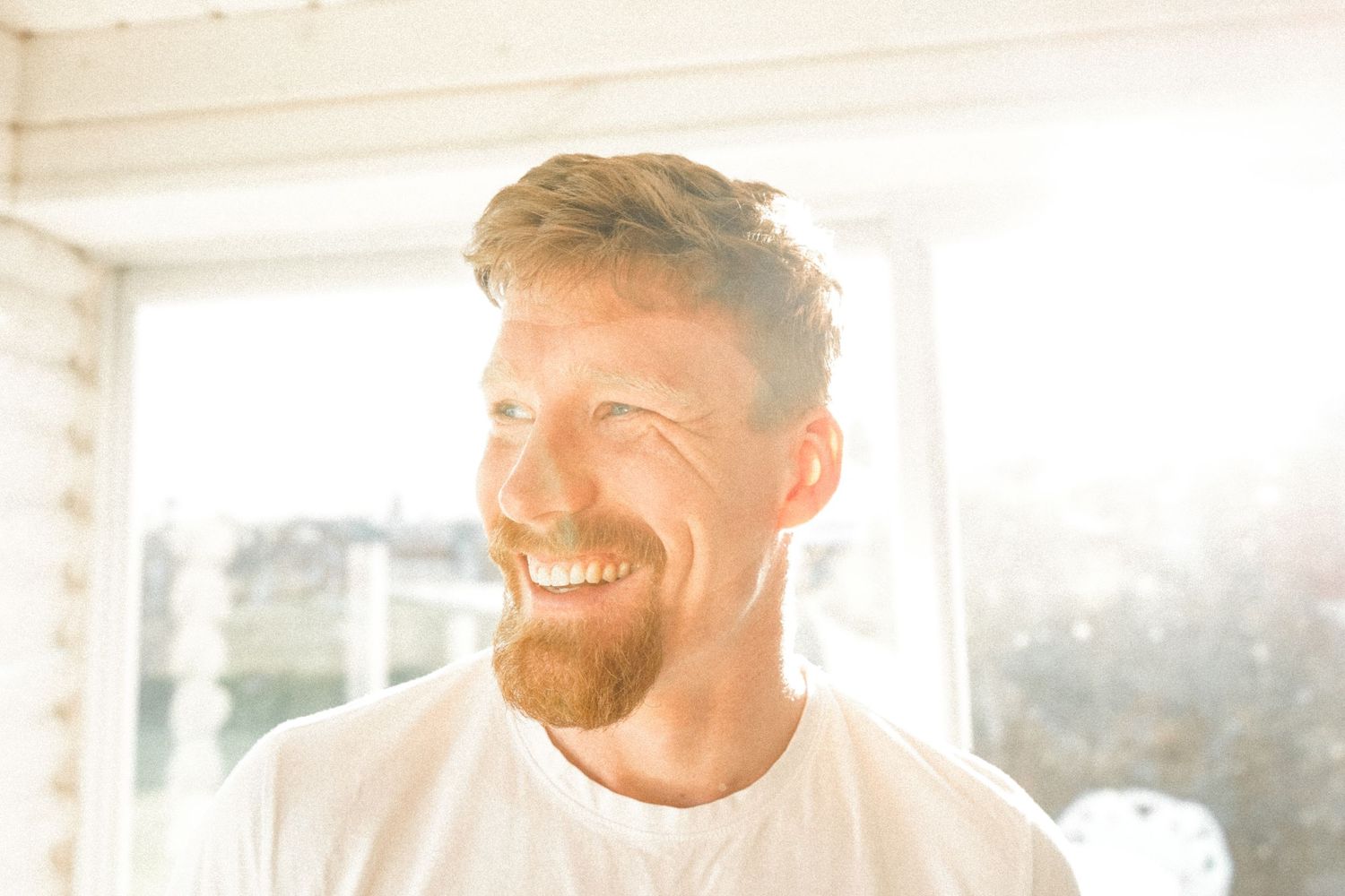 Edvin, tagen av Dorothea Schander, fotograf på Hajpad AB. Porträttfotografering