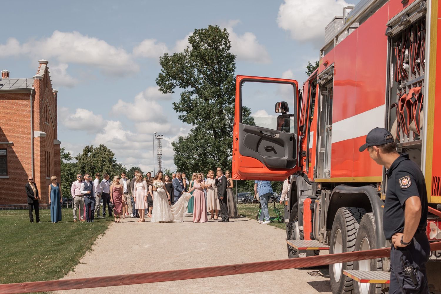 Vestuvių fotografija – tikros emocijos