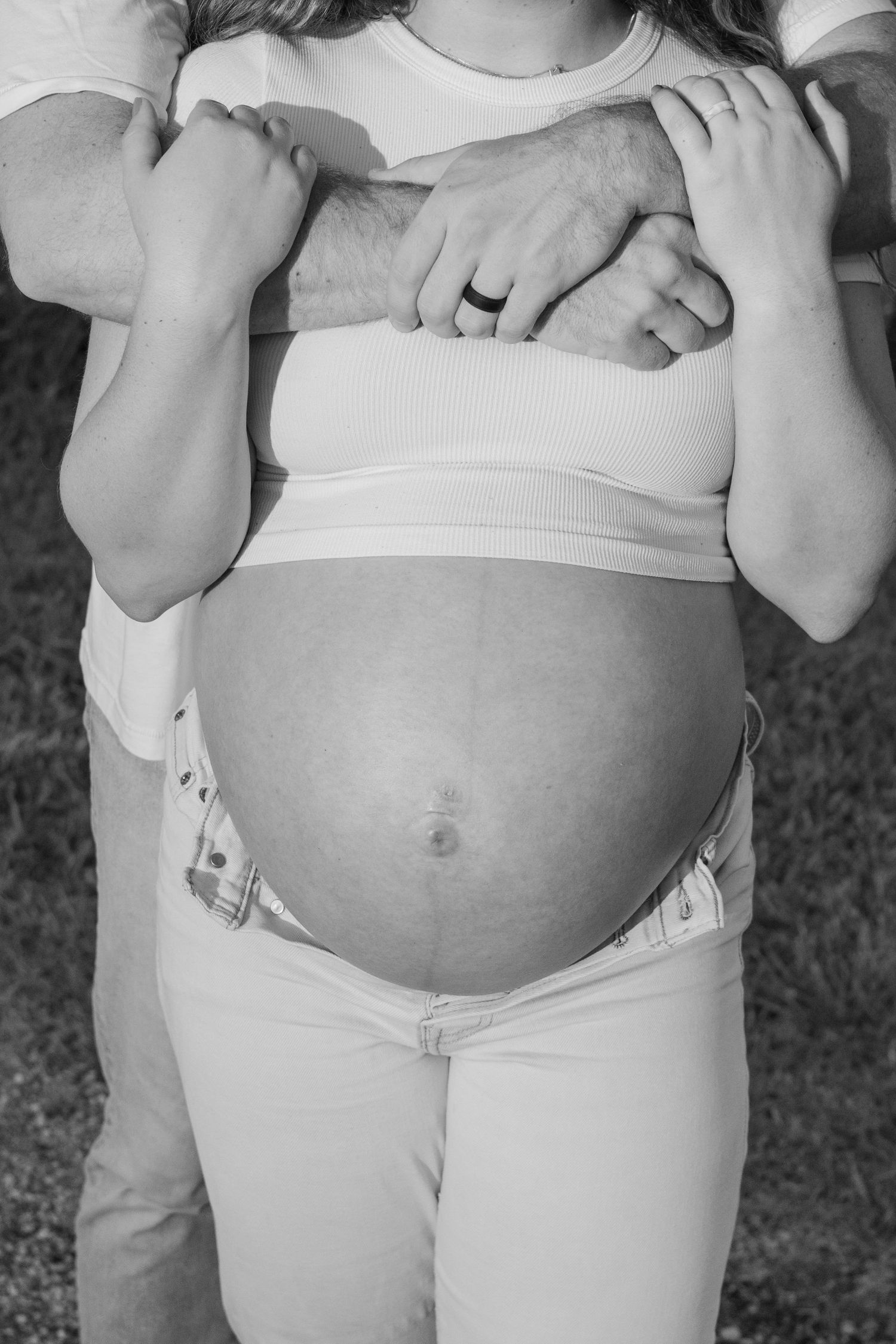 Maternity and newborn photographer in Charlotte, NC