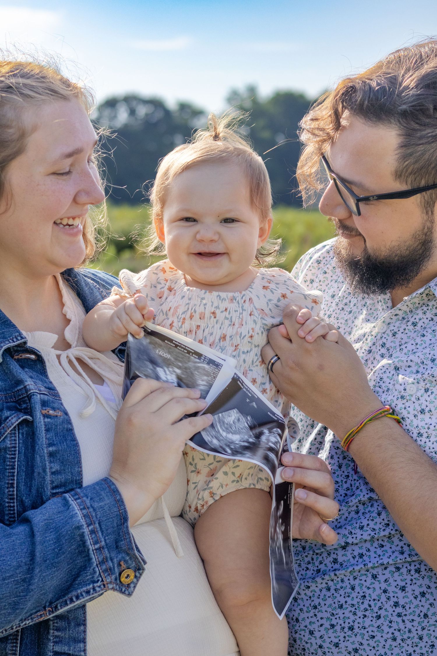 Pregnancy announcement photographer in Matthews, NC