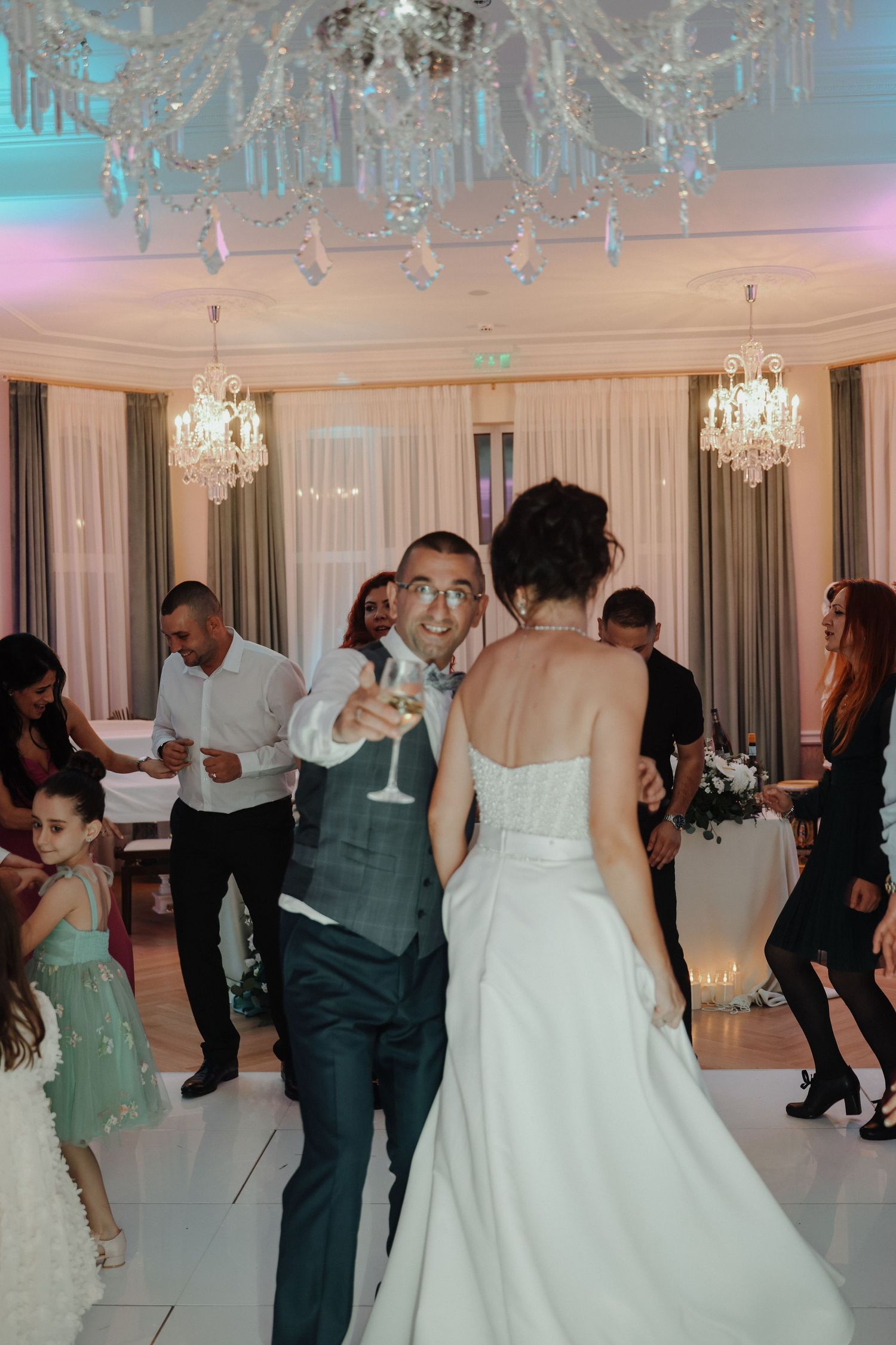 Wedding photographer Сватбен фотограф Wedding videographer Сватбен видеограф Сватбена фотография Wedding photography
