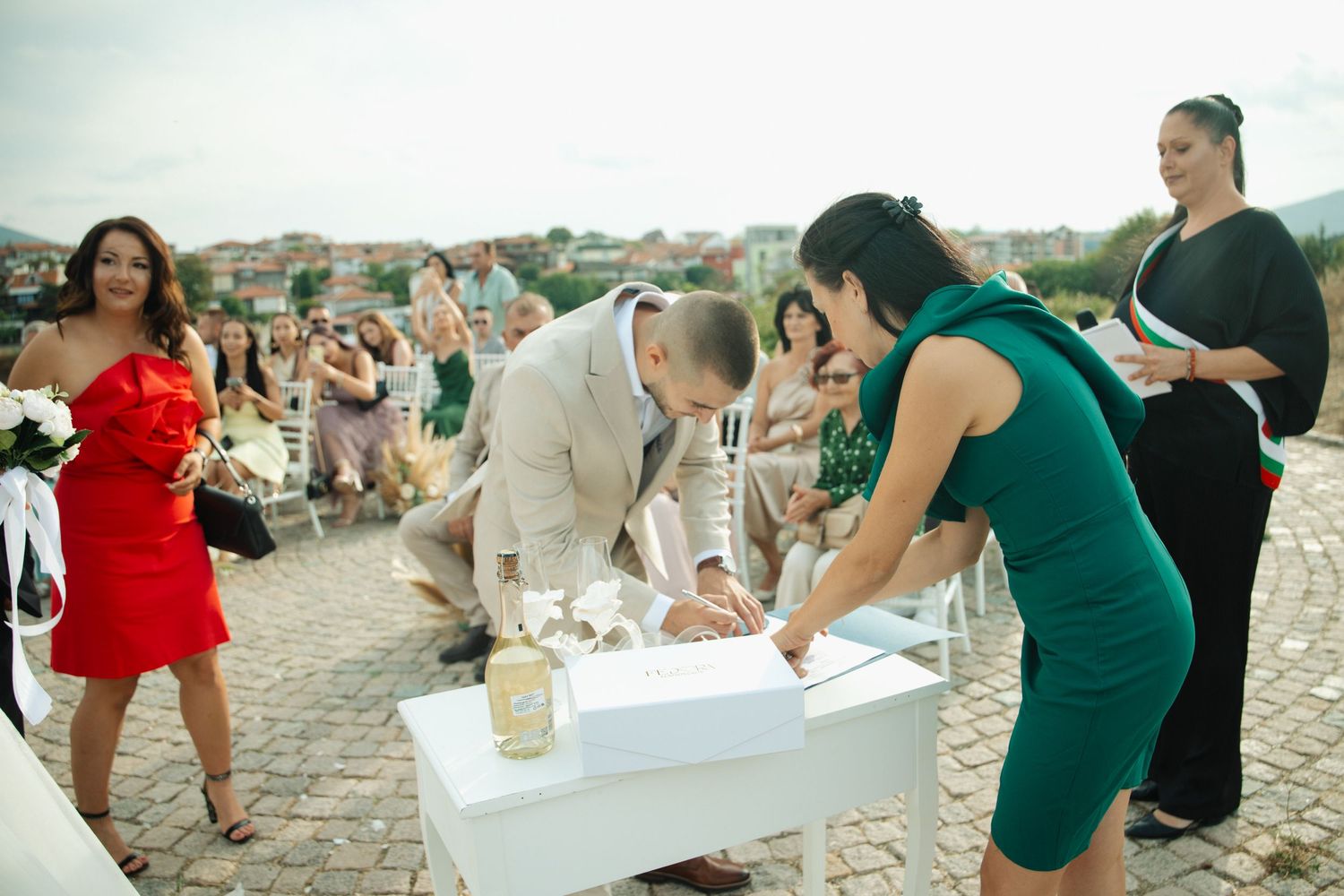 Wedding photographer Сватбен фотограф Wedding videographer Сватбен видеограф Сватбена фотография Wedding photography