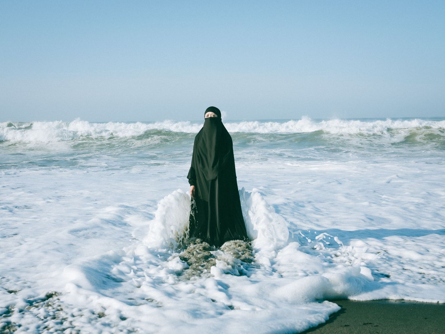 Japanese artist Rui Yasue explores shifting boundaries between land and sea in a video questioning perception, identity, and belonging.