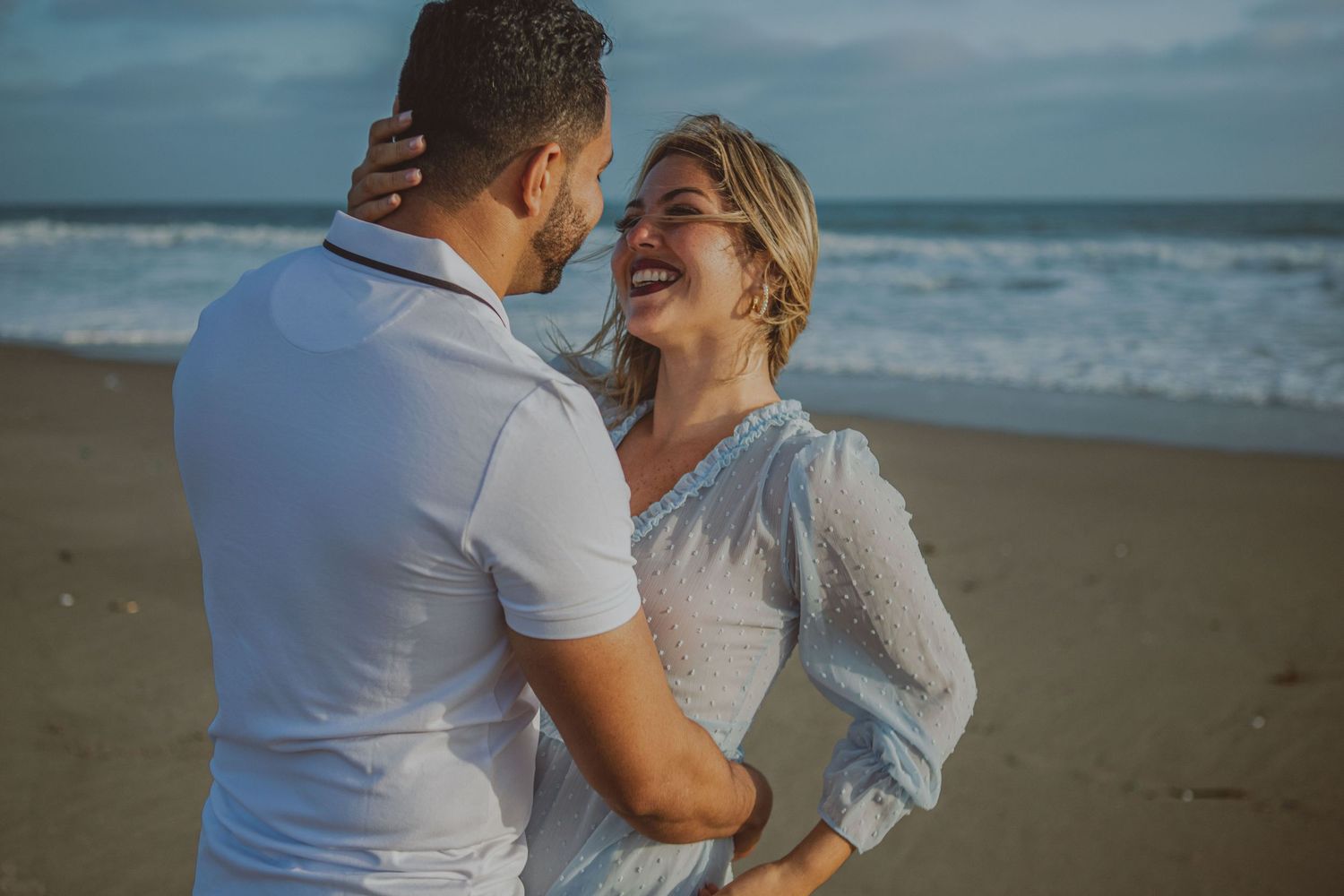 Pareja en la playa