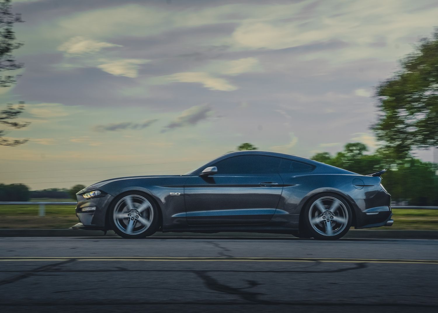 Silver Mustang Rollers in Atlanta