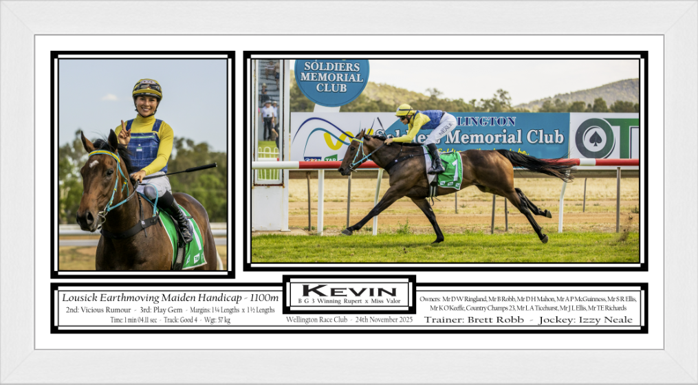 Jockey on horseback at Lexton Earthmoving Maiden Handicap race at Soldiers Memorial Club racetrack.